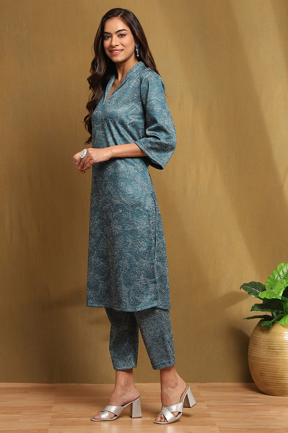 Teal Knit Straight Set image number 3