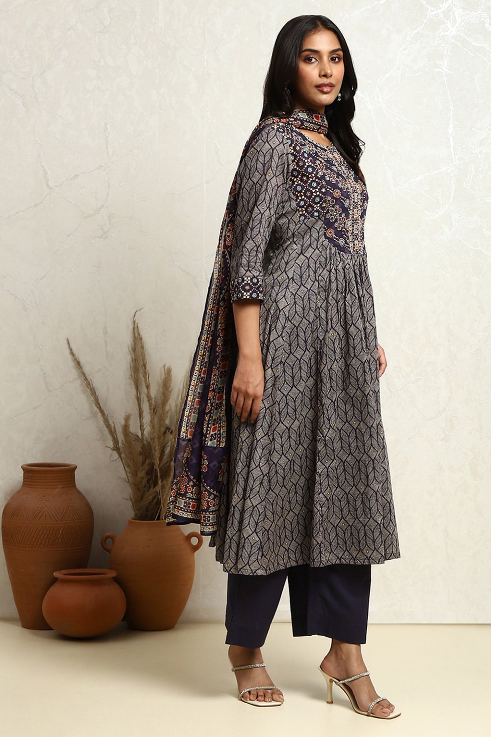 Mustard Yellow Cotton Printed Flared Festive Suit Set image number 5