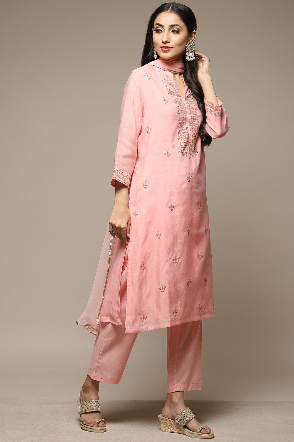 Blush Pink Cotton Blend Straight Kurta Pant Suit Set image number 5