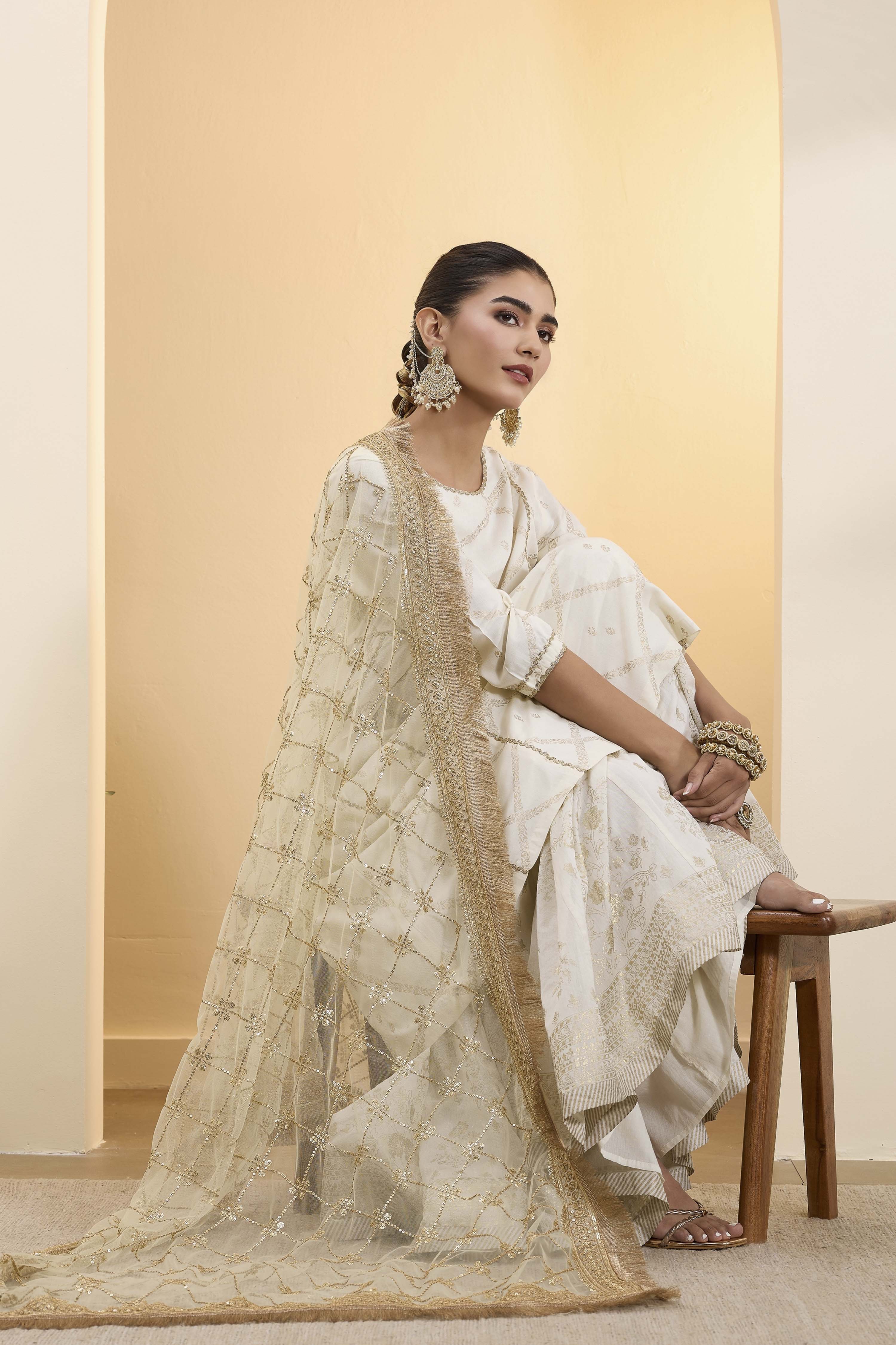 Light Gold Poly Bridal Embellished Dupatta image number 0