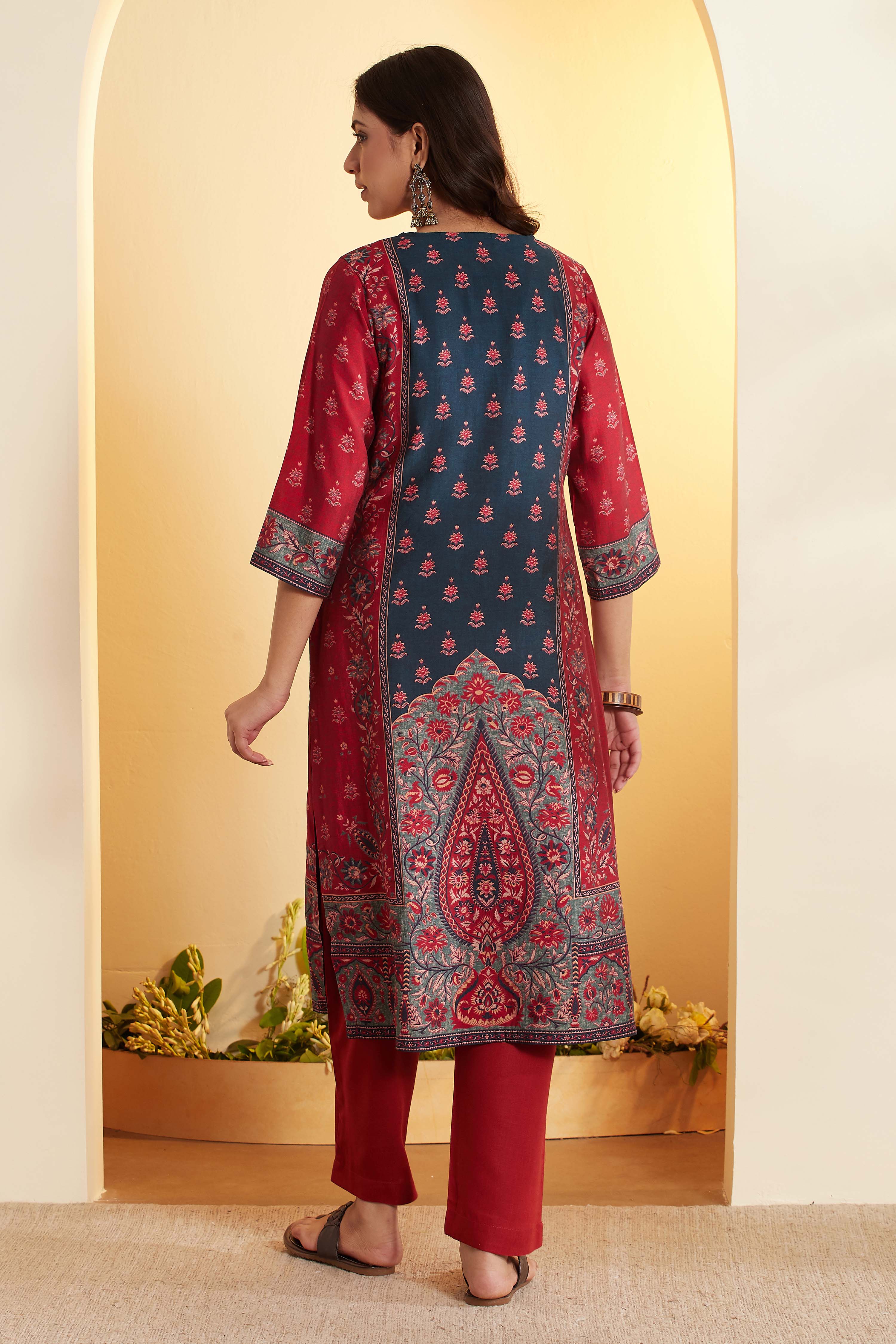 Green Viscose Blend Straight Suit Set image number 5