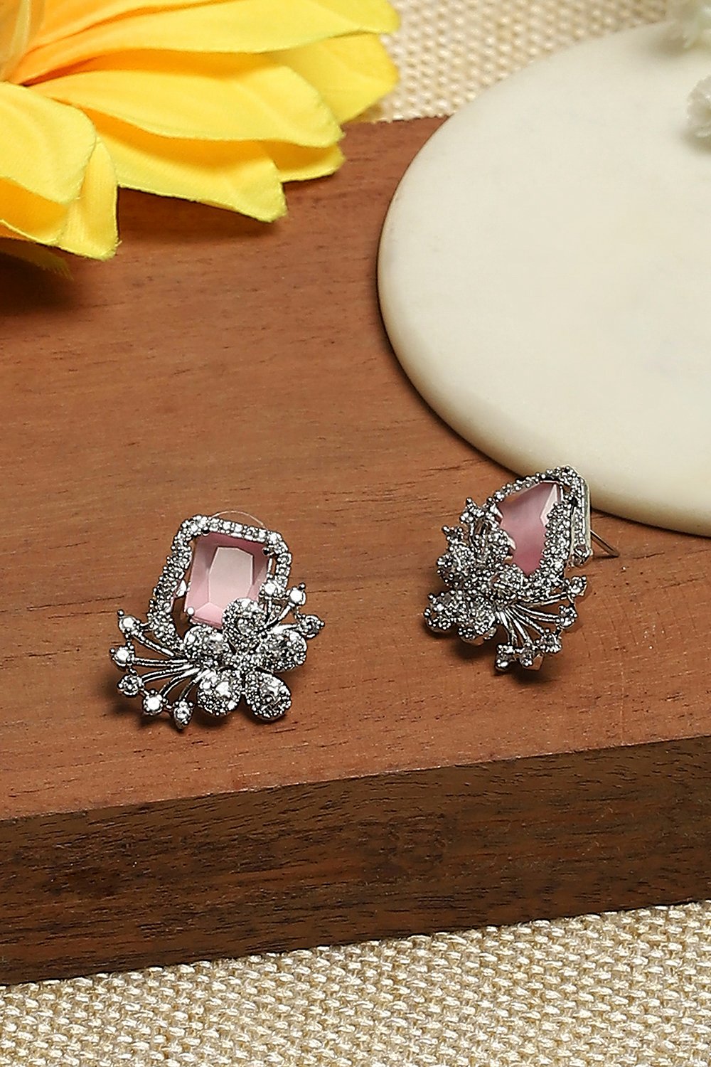 Light Pink Brass Studs image number 0