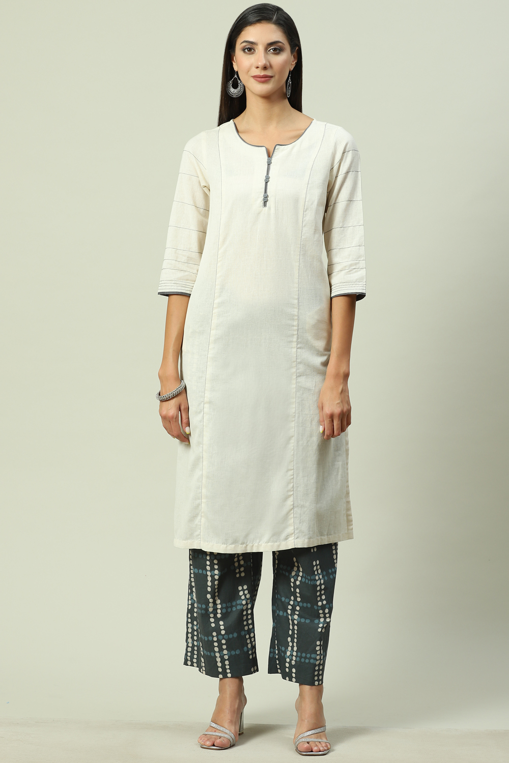 Blush Pink Straight Kurta Palazzo Suit Set image number 6