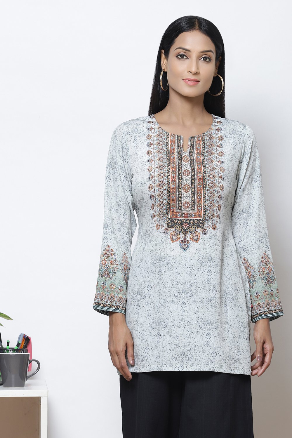 Grey Straight Art Silk Short Printed Kurti image number 2