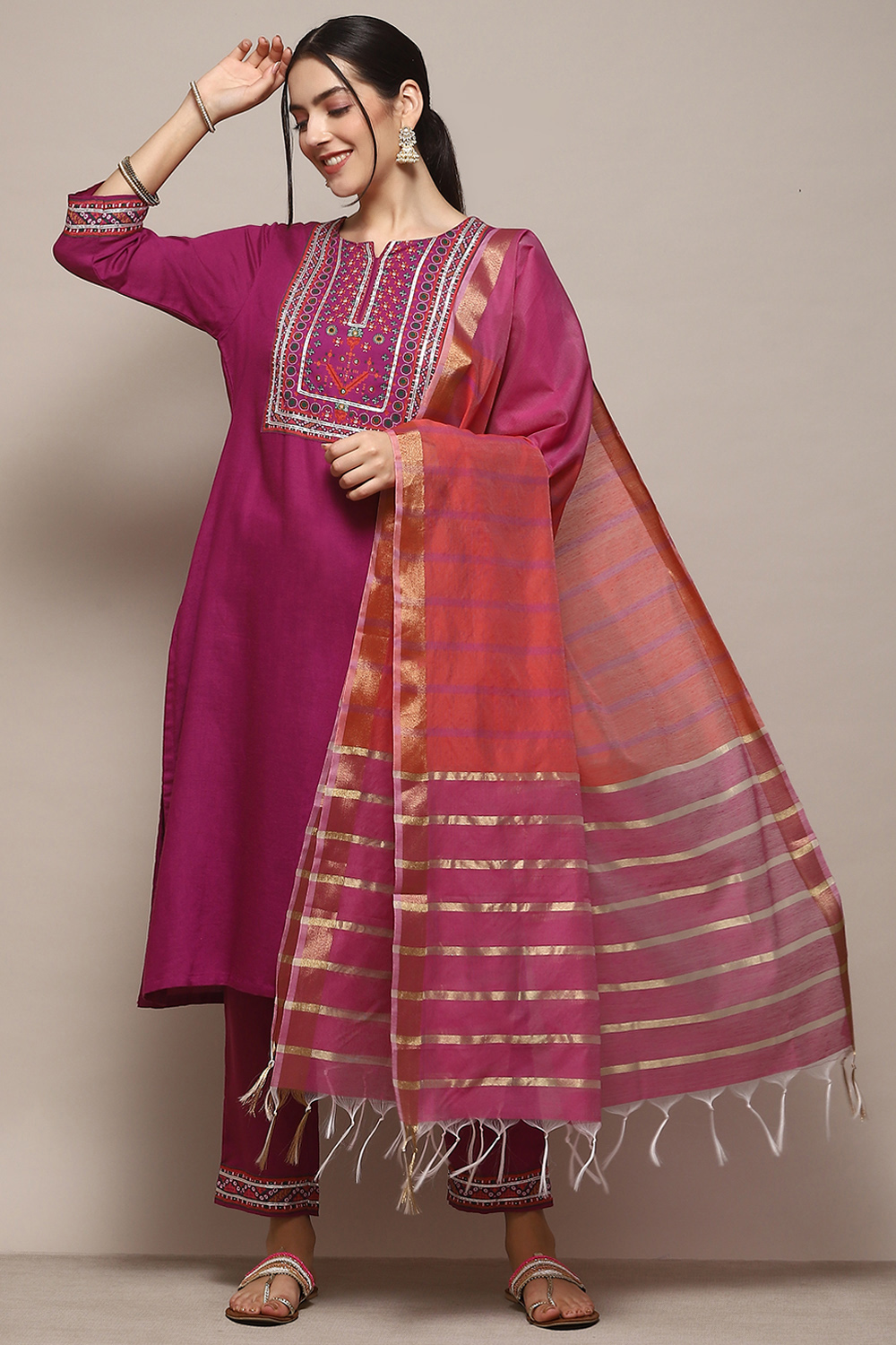 Pink-Purple Rayon flax Narrow Kurta Pant Suit Set image number 0