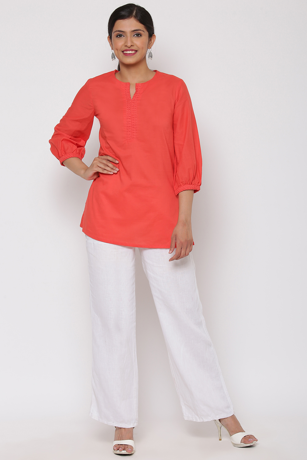 Sky Blue Cotton Short Solid Kurti image number 2