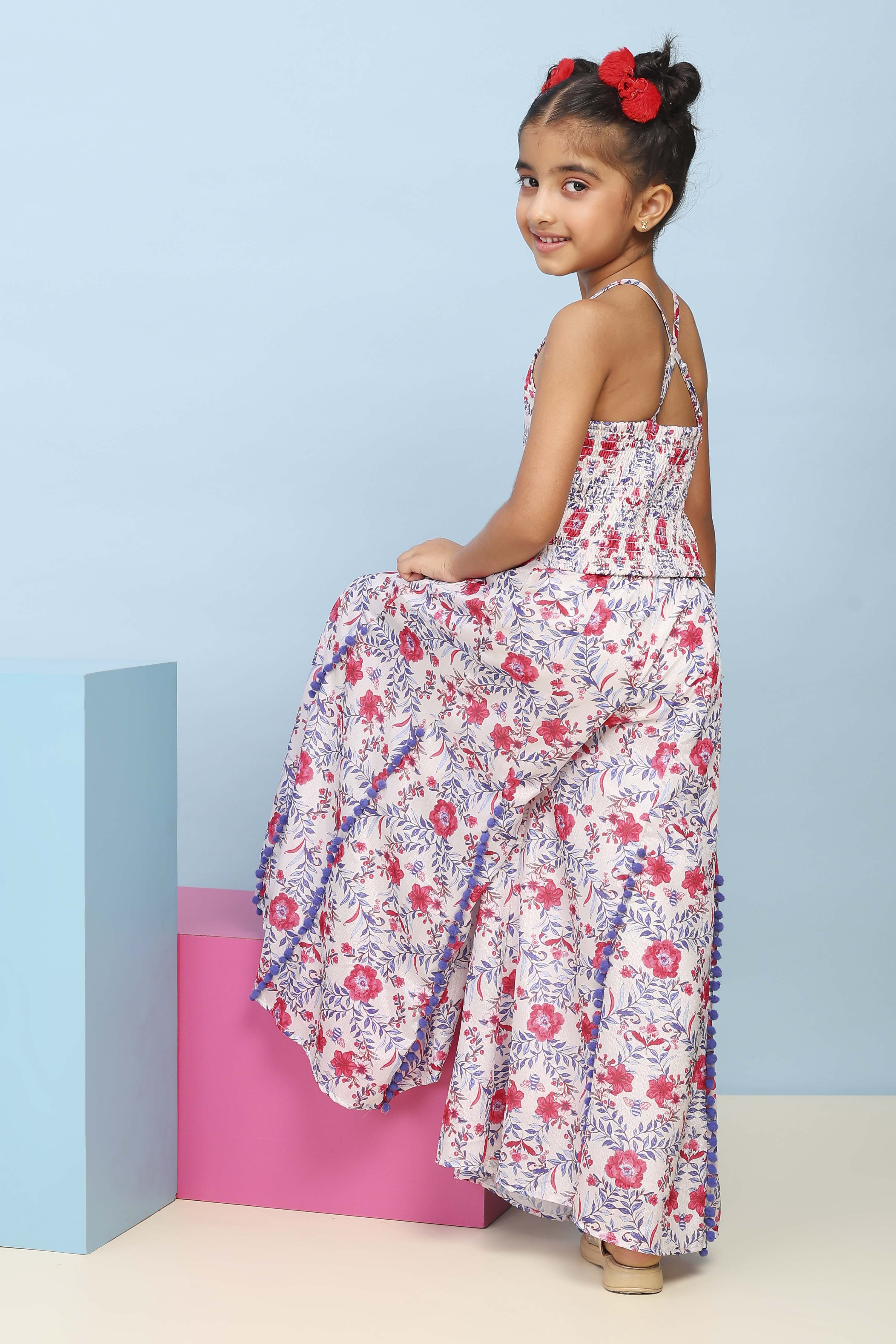 White Poly Chinon Printed Regular Suit Set image number 4