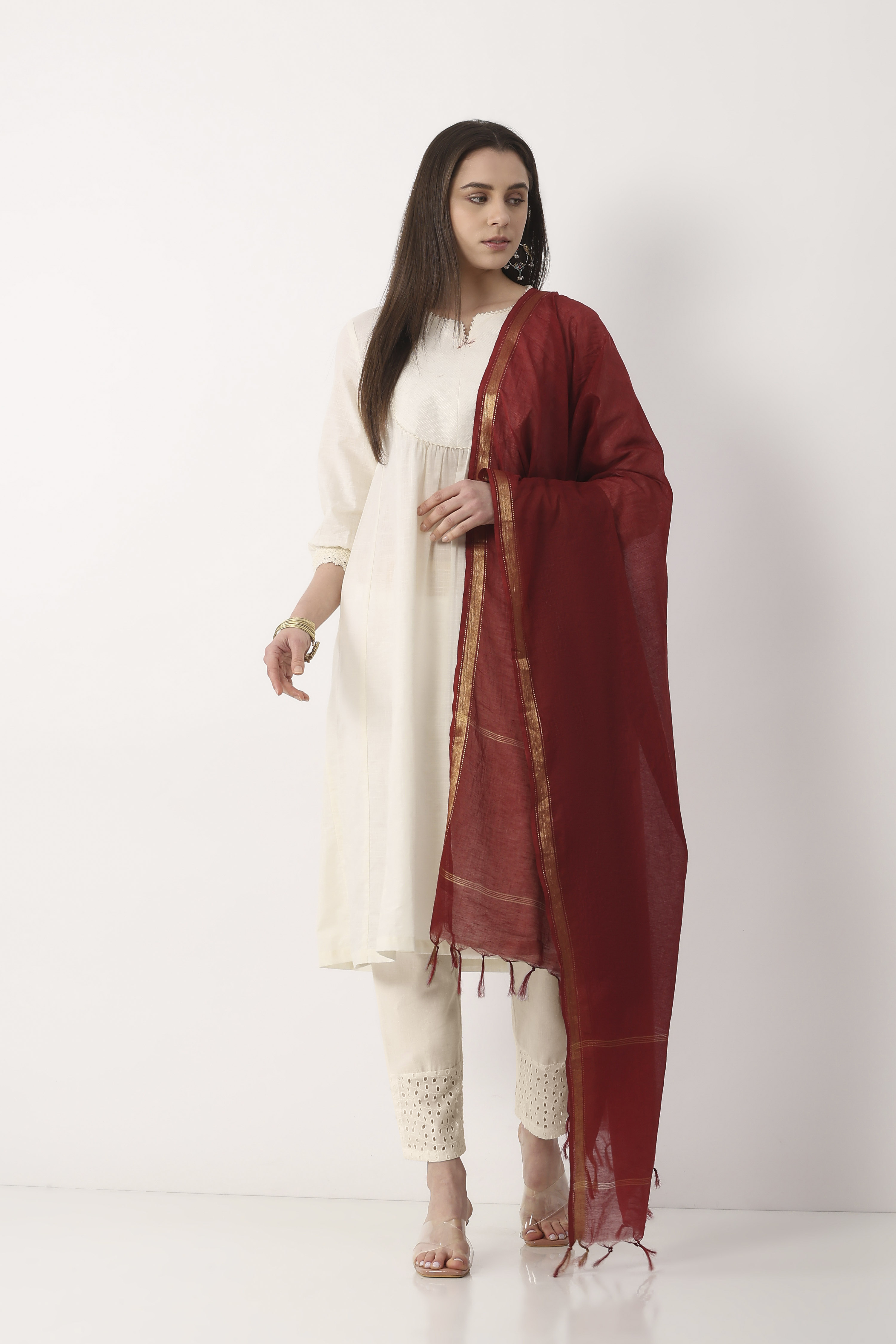 Maroon White Nylon Cotton Dupatta image number 3