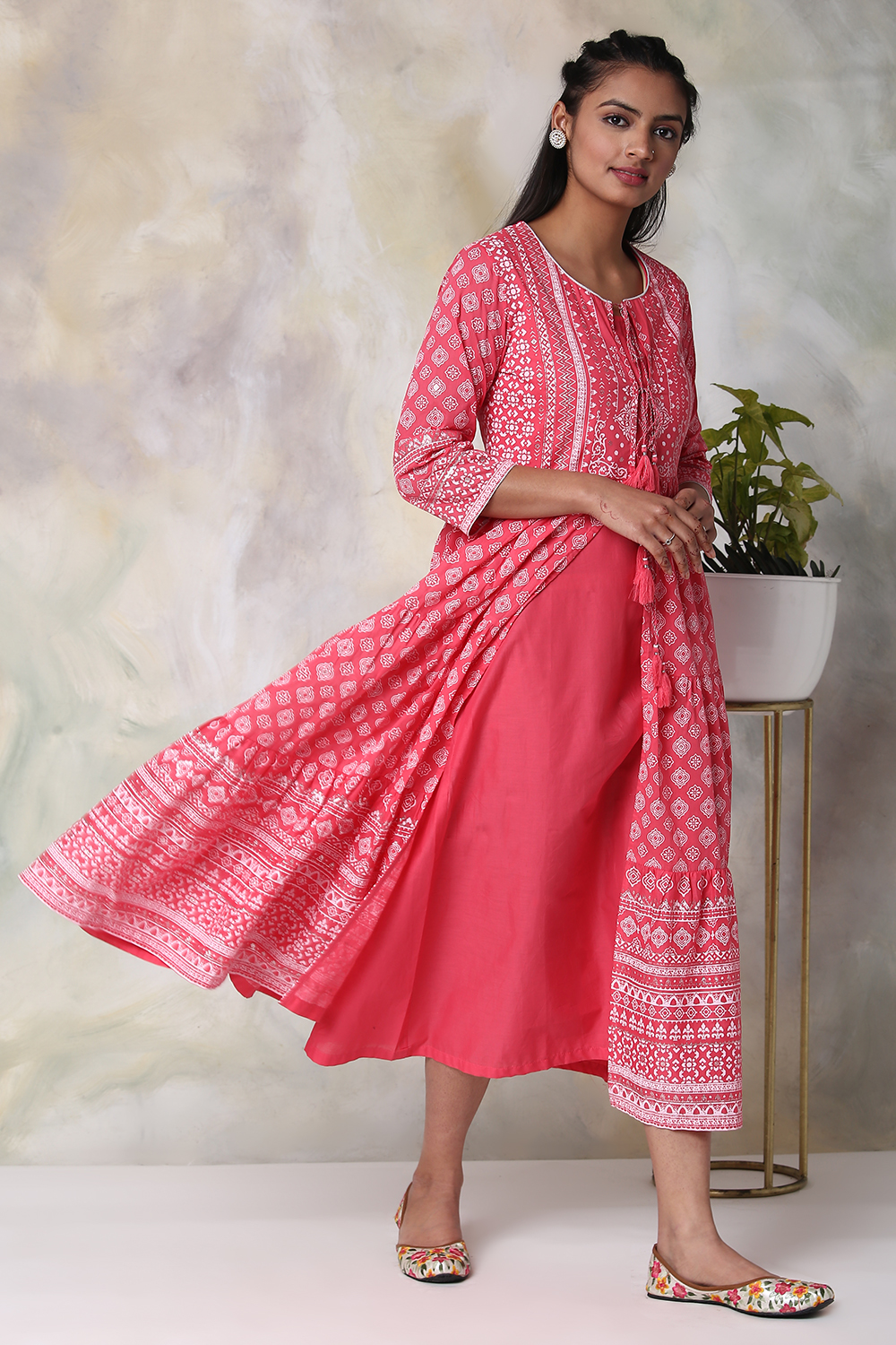 Yellow Cotton Double Layered Printed Kurta Dress image number 0