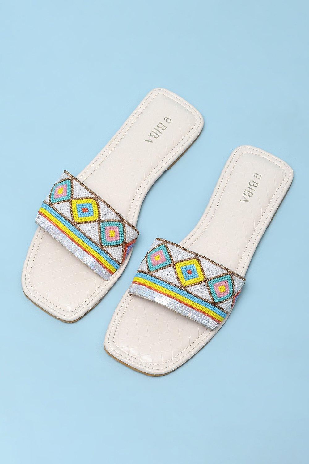 White Fabric Sandals image number 5