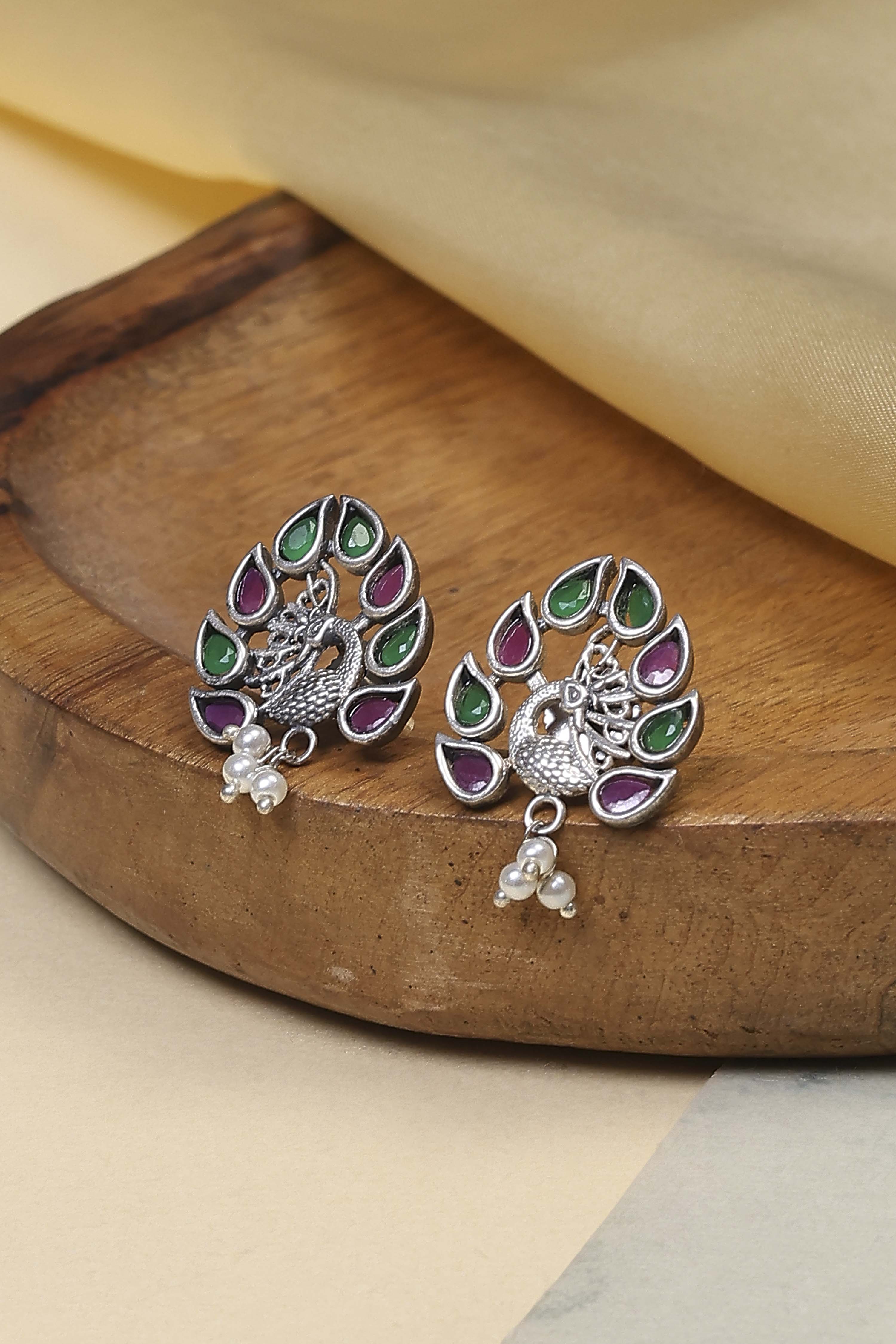 Multicolor Brass Studs image number 0