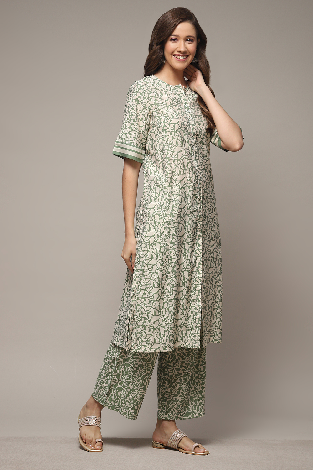 Sage Green Viscose Straight Printed 2 Piece Set image number 4