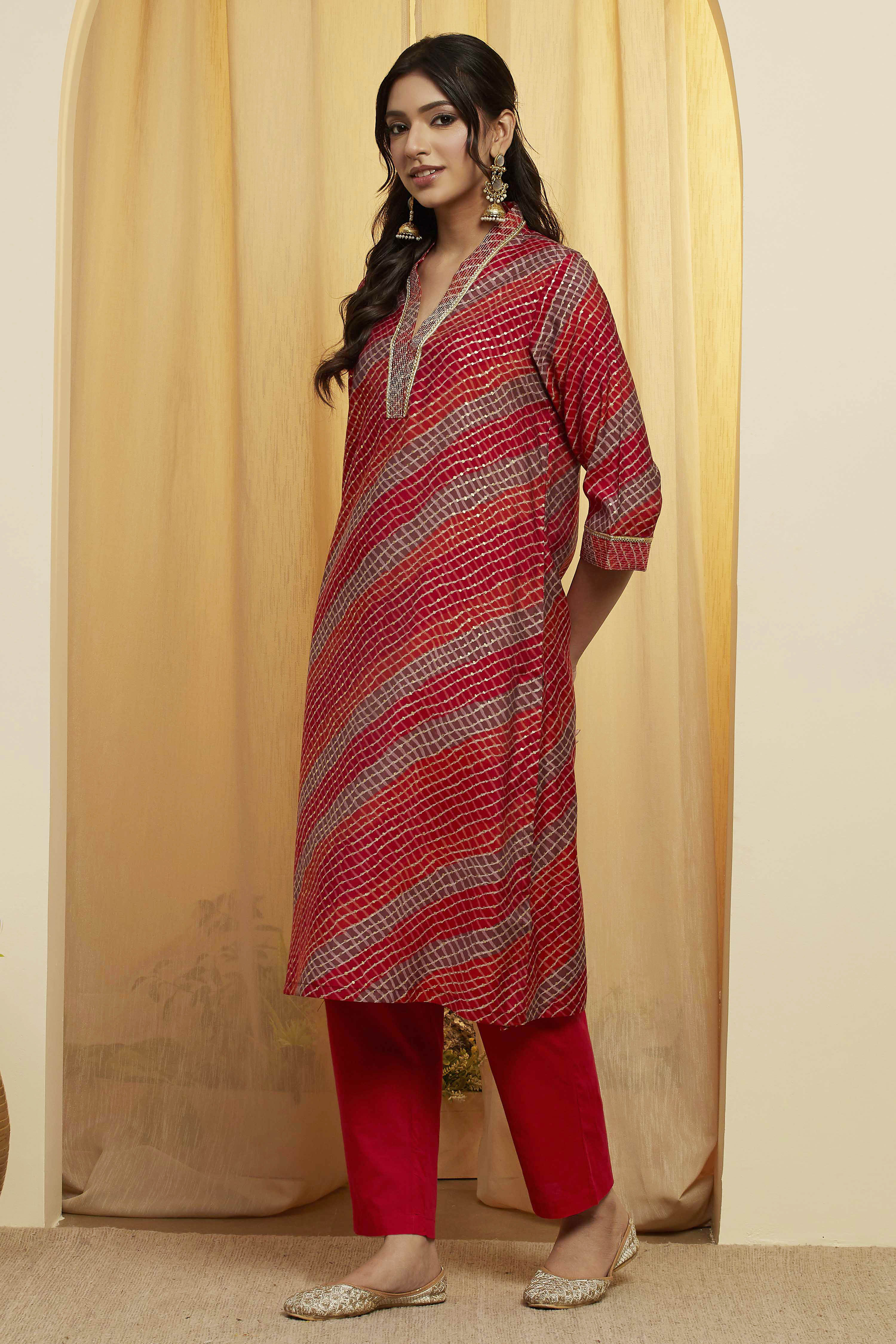 Purple Poly Viscose Straight Kurta image number 2