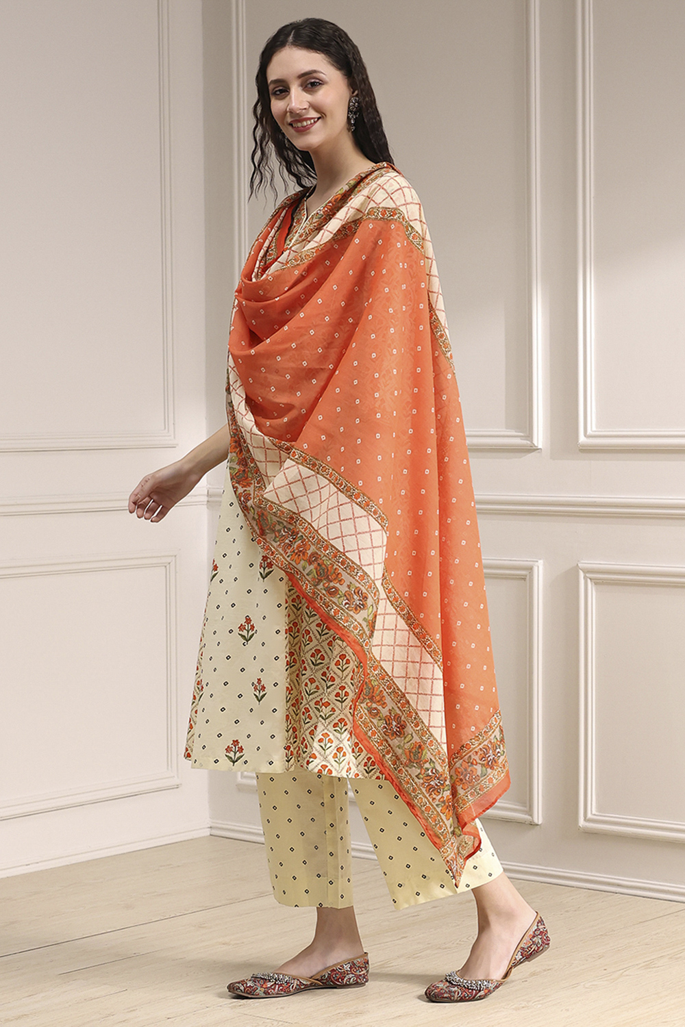 Beige Cotton Printed A-Line Suit Set image number 3
