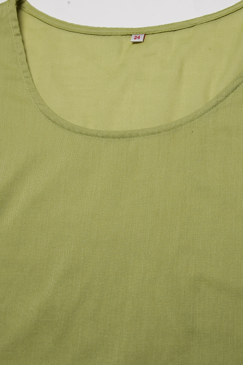 Off White And Green Chikankari Printed Kurta image number 2