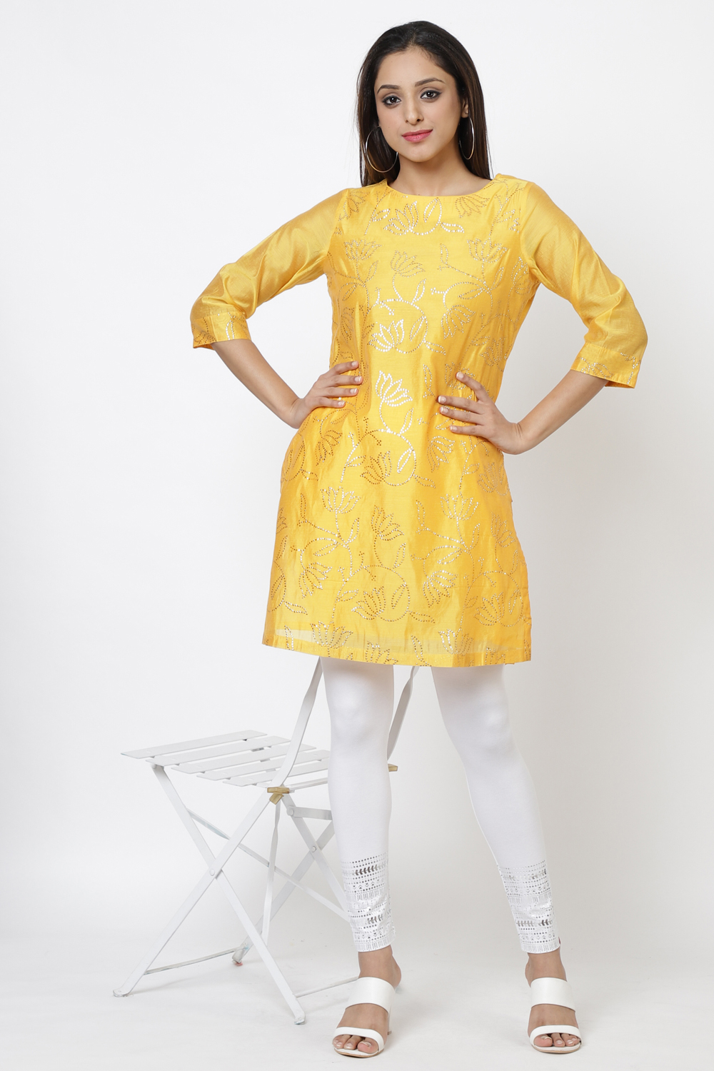 Yellow Poly Cotton Short Yarndyed Kurti image number 4