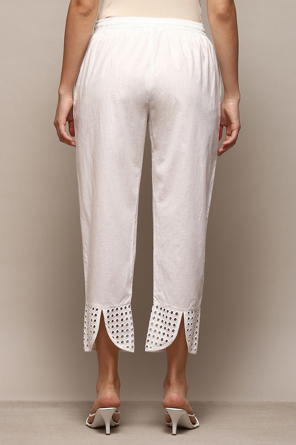 White Cotton Regular Solid Pants image number 4