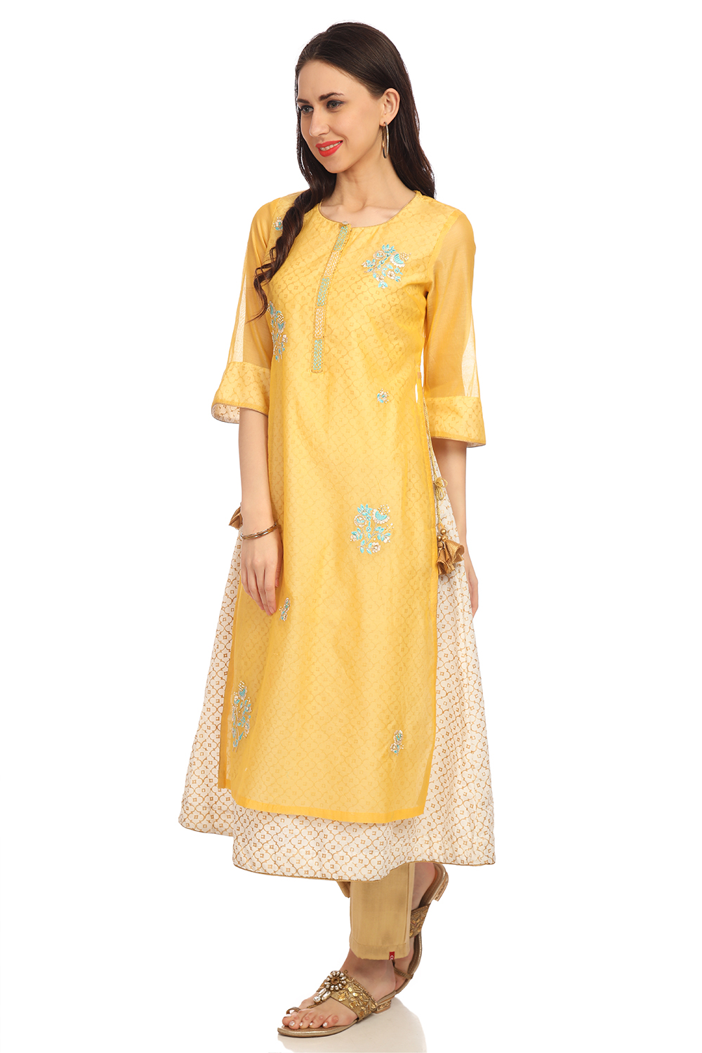 Yellow A-Line Art Silk Yarndyed Kurta image number 2