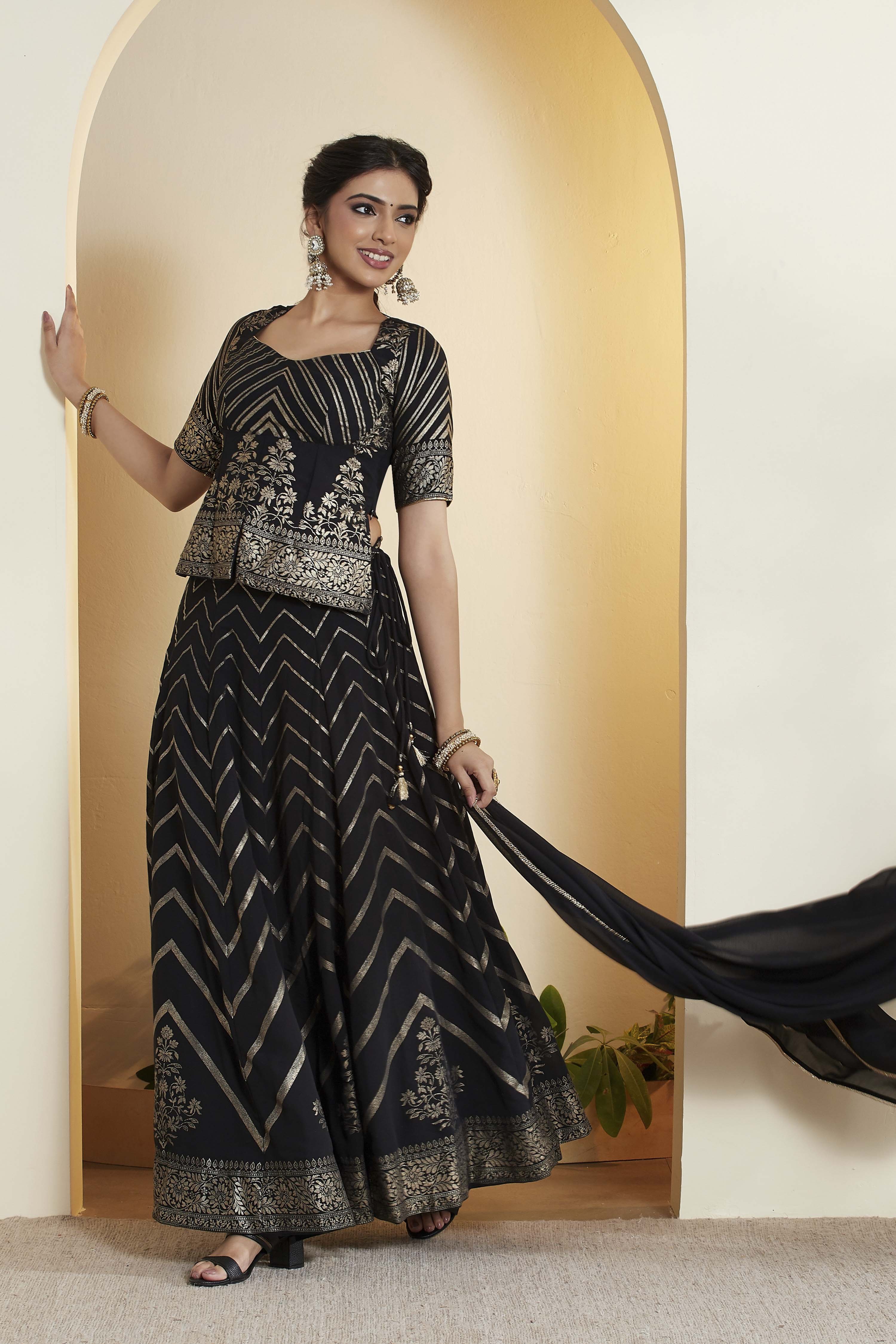 Black Polyester Kalidar Lehenga Set image number 7
