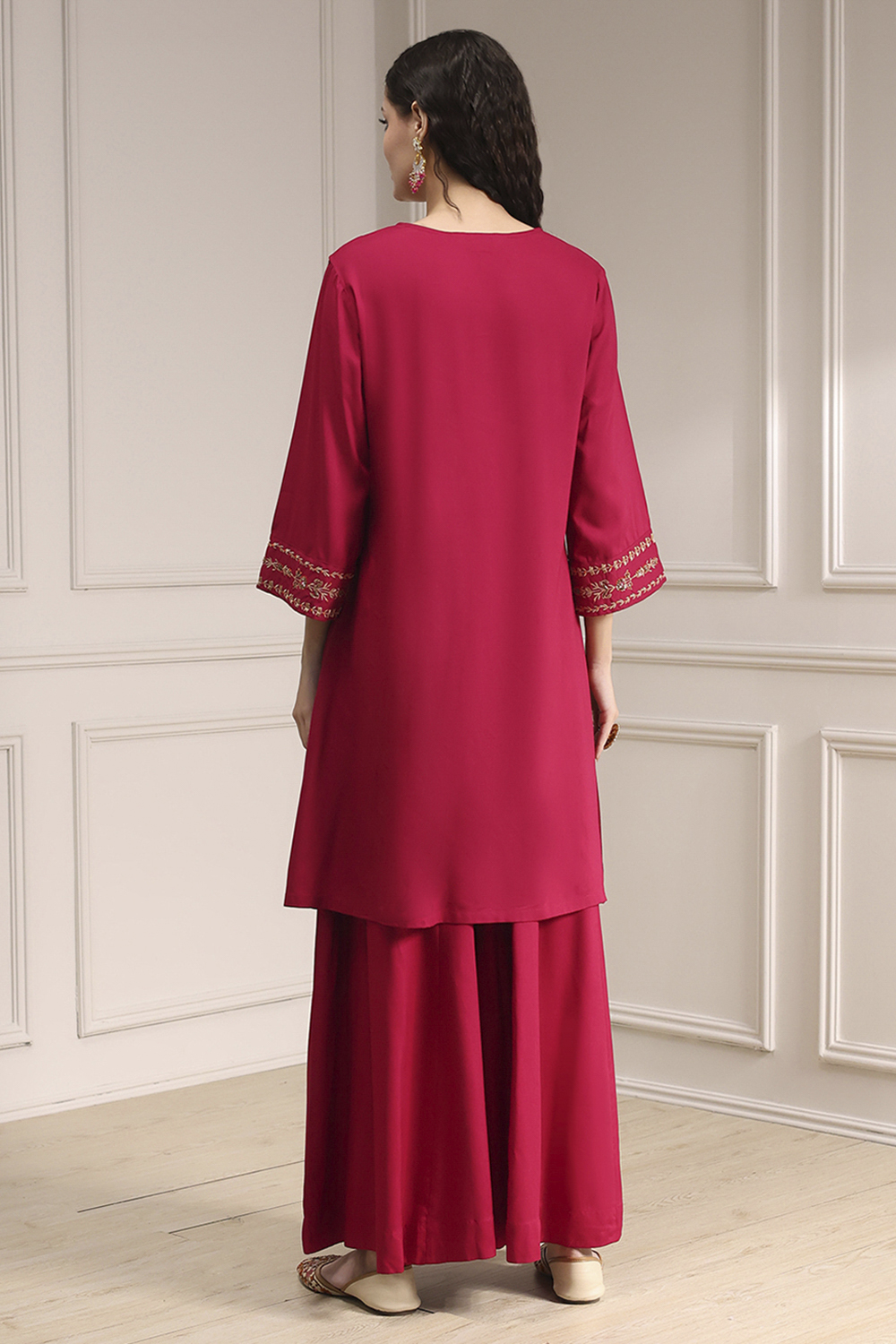 Navy Blue Embroidered Straight Suit Set image number 4