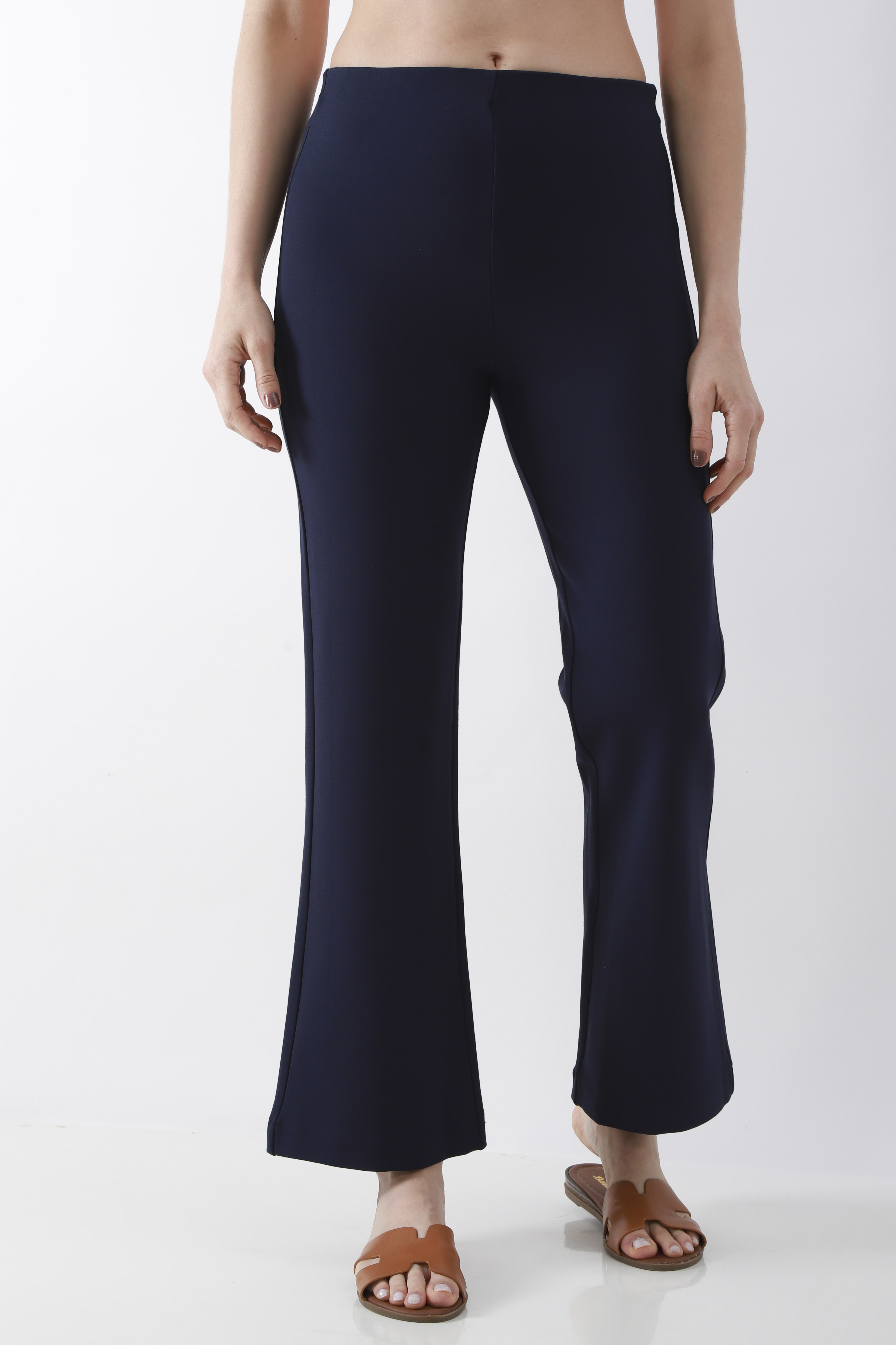 White Solid Flared Pants image number 4