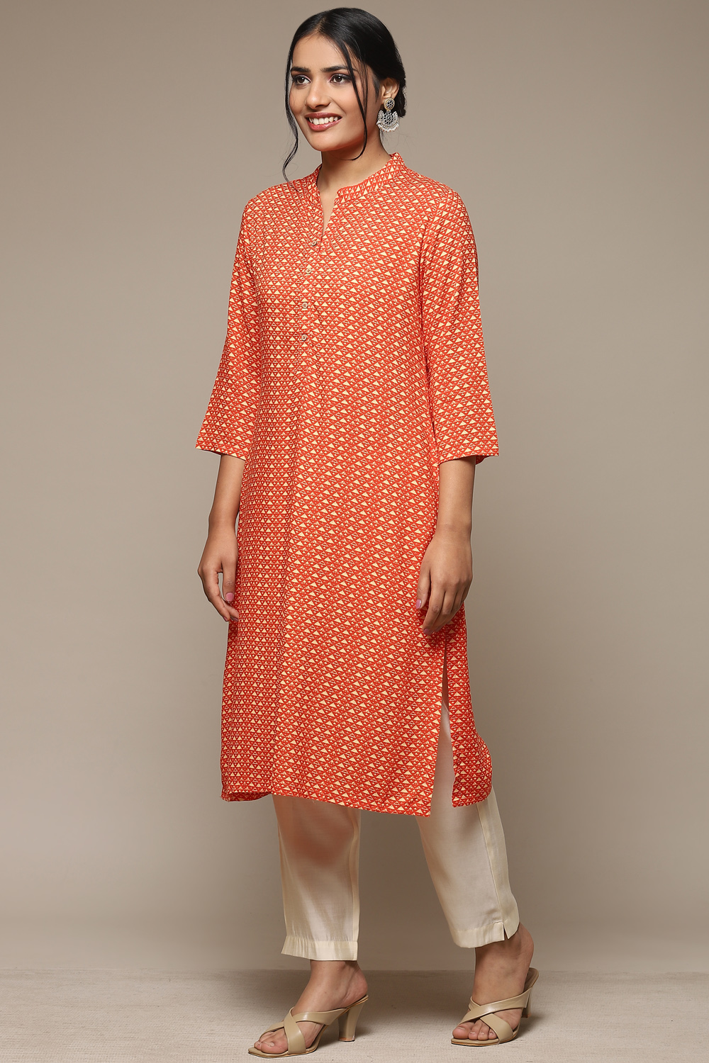 Orange Rayon Straight Printed Kurta image number 2