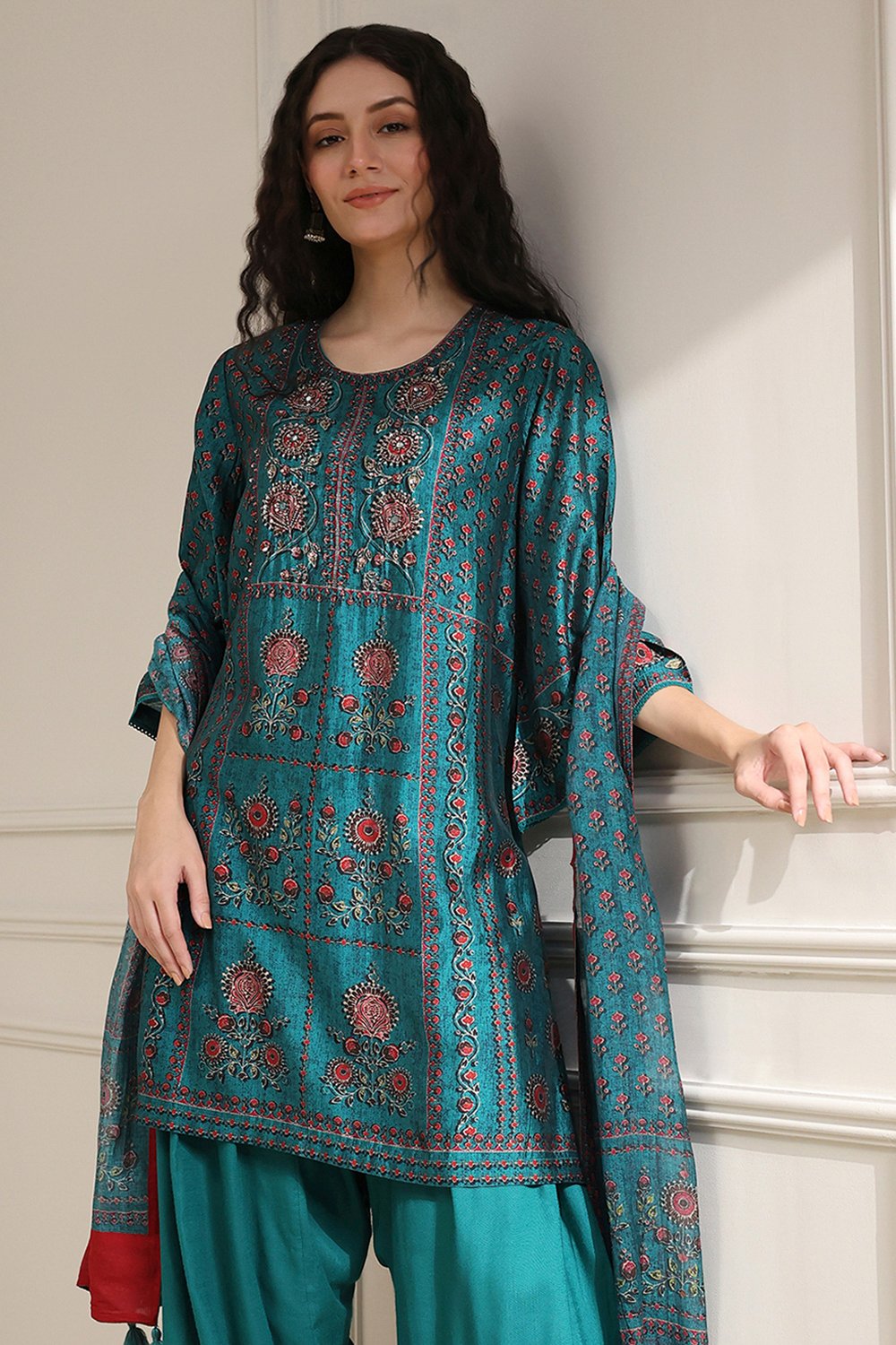 Brown Printed Straight Suit Set image number 6