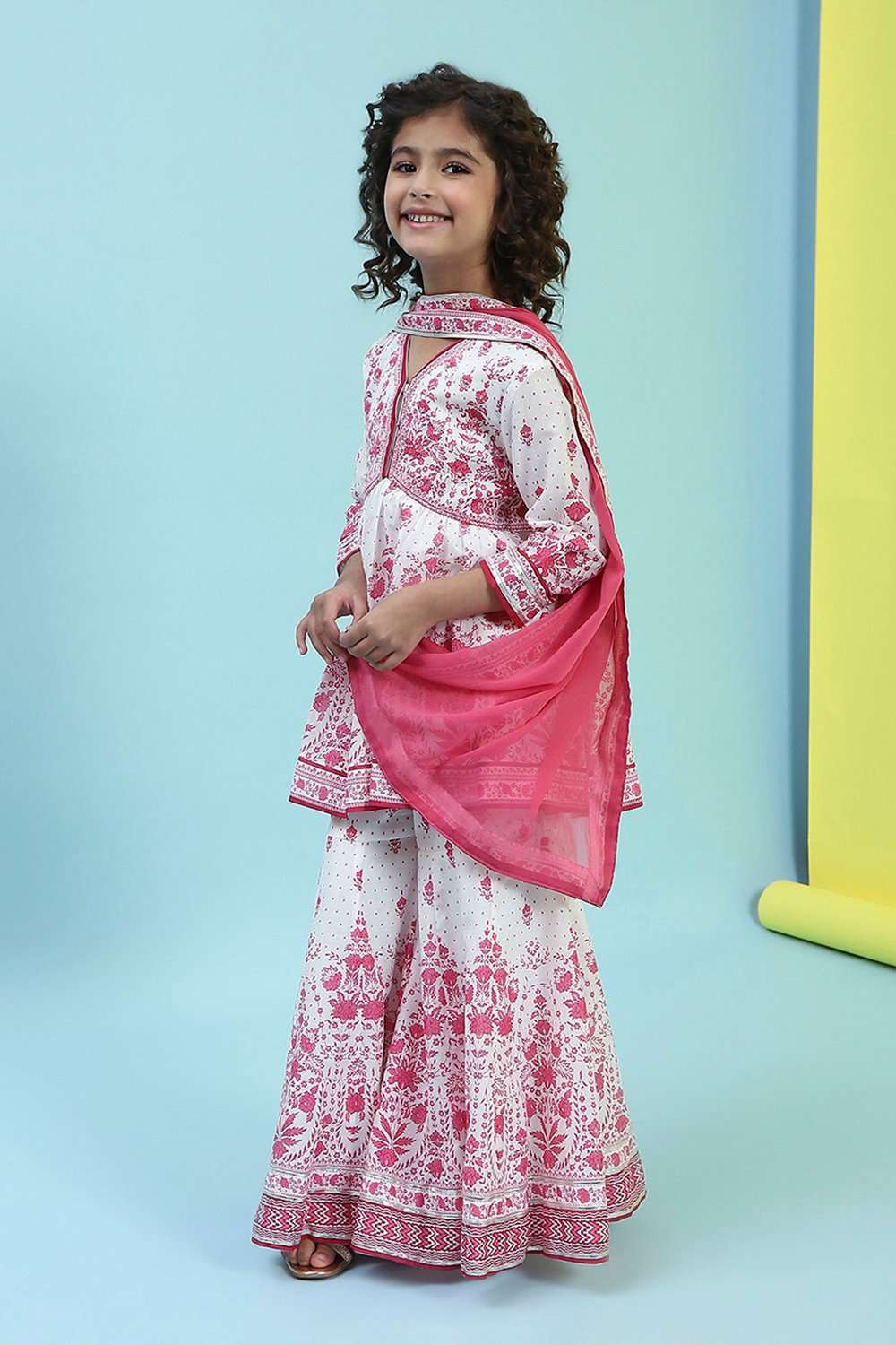 Off White/Pink Cotton A-Line Garara Set image number 3