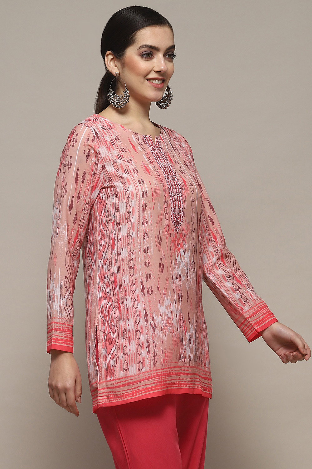 Pink Polyester Straight Kurti image number 5