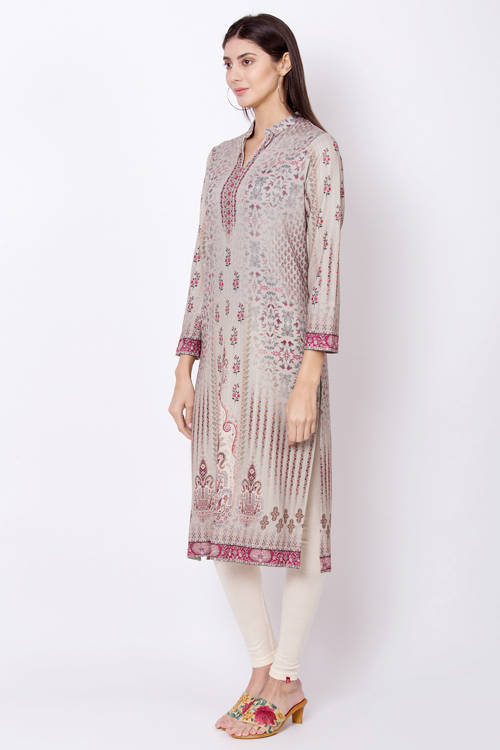 Beige Straight Winter Printed Kurta image number 2