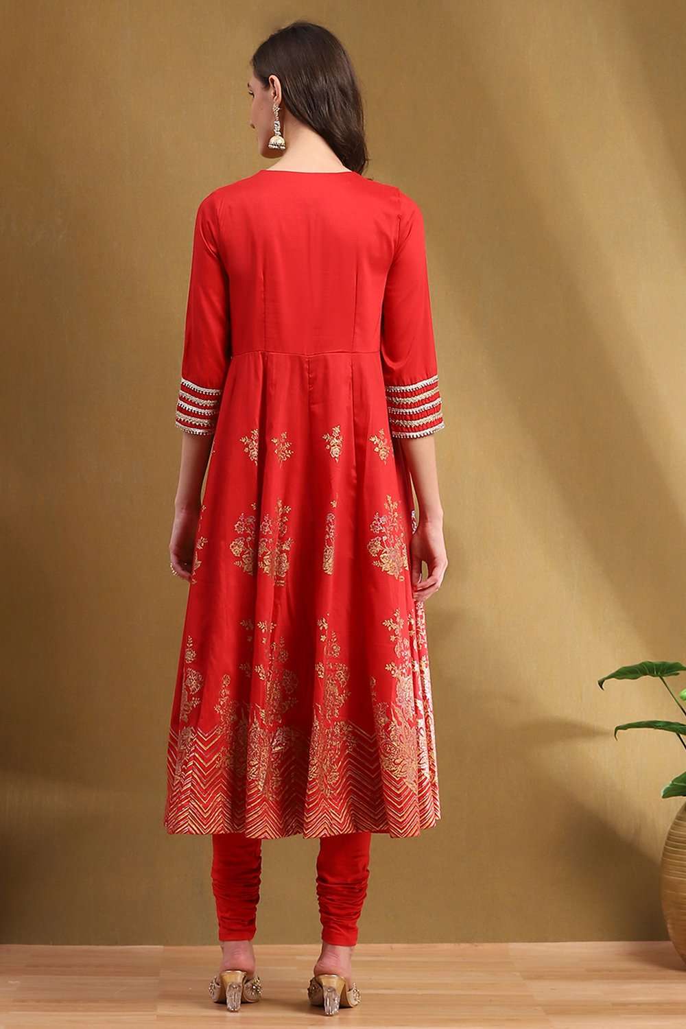 Black Floral Printed Festive Anarkali Suit Set image number 4