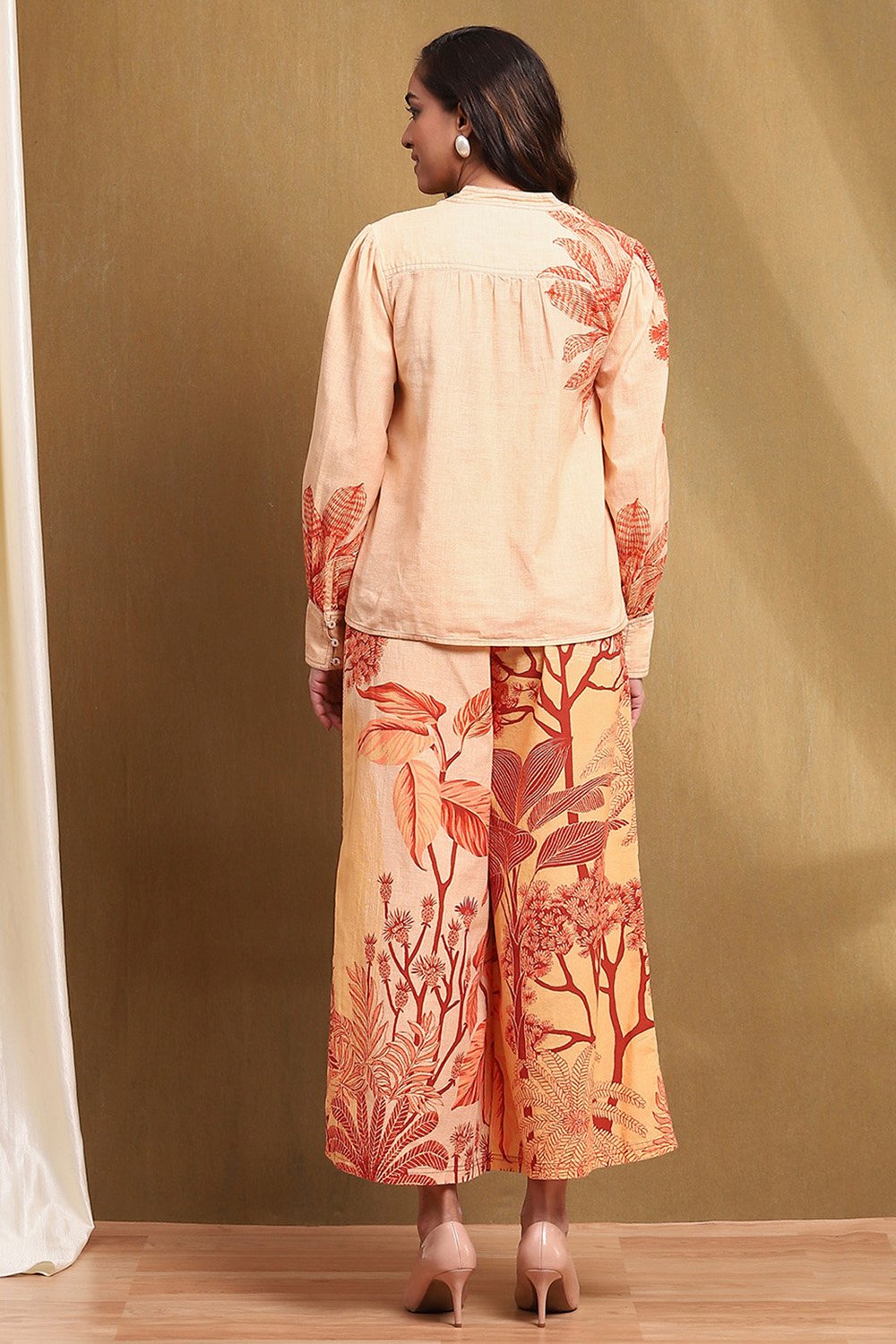 Cream Cotton Printed Co-ord Set image number 4