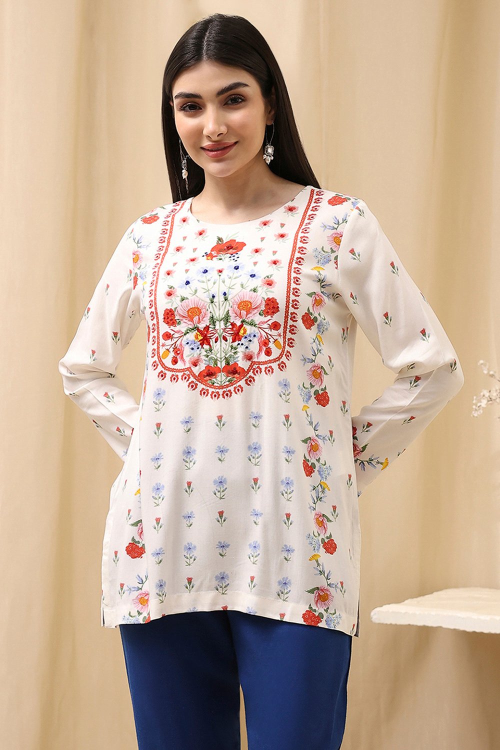 Green Viscose Rayon Straight Kurti image number 5