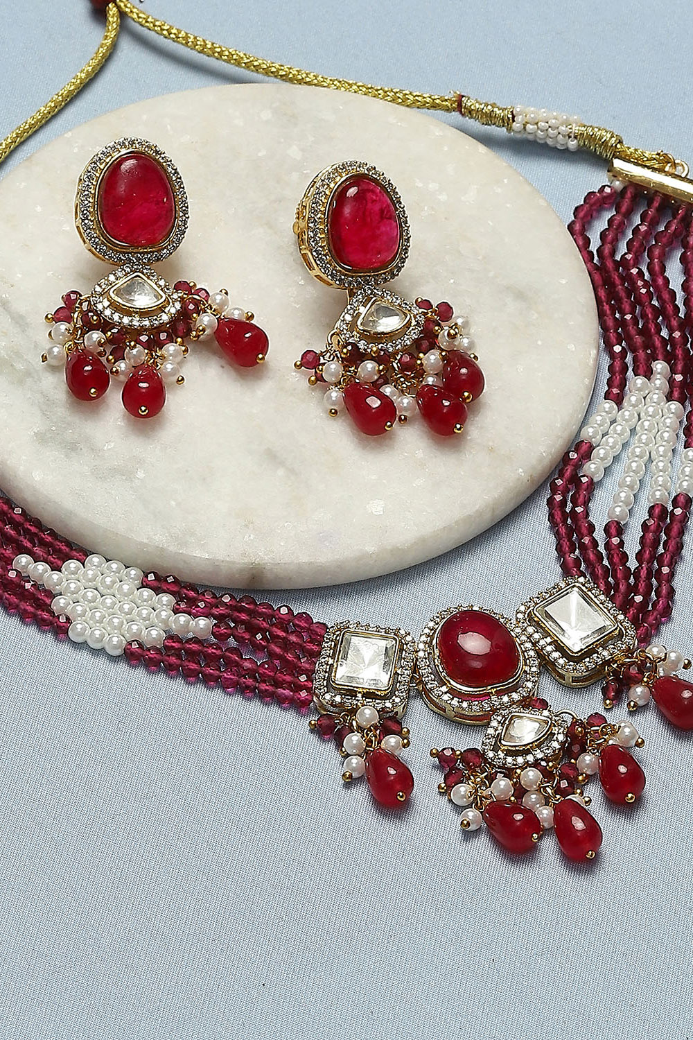 Red Brass Necklace Set image number 4