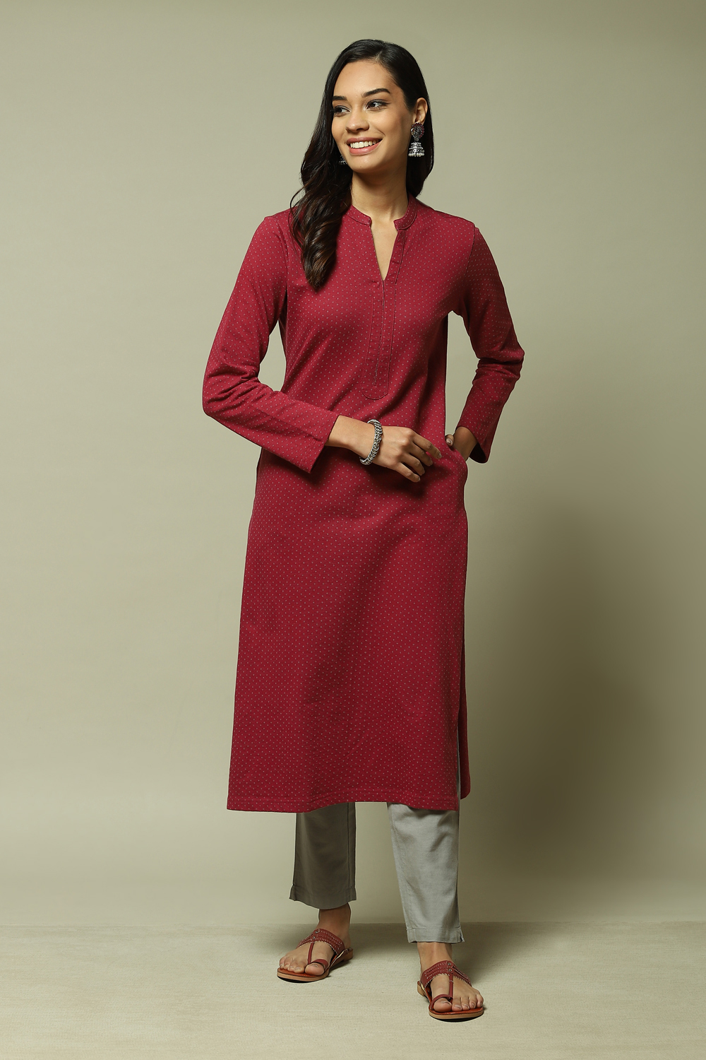 Berry Acrylic Straight Yarndyed Kurta image number 1