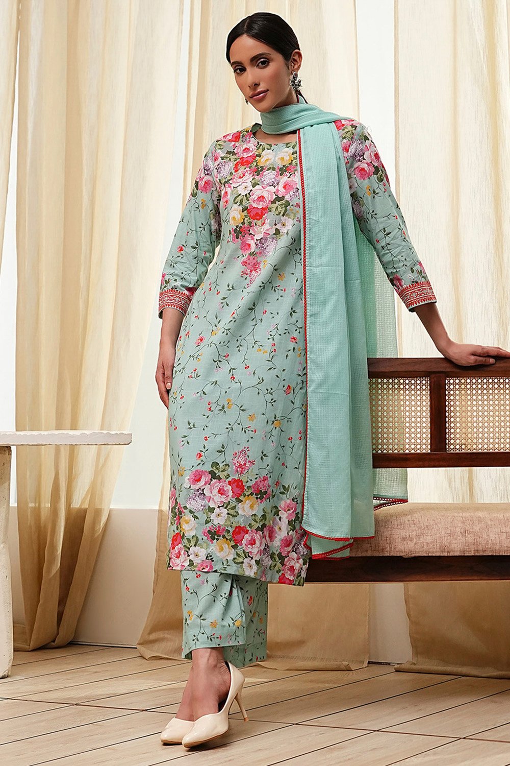 Turquoise Cotton Floral Printed Straight Suit Set image number 0