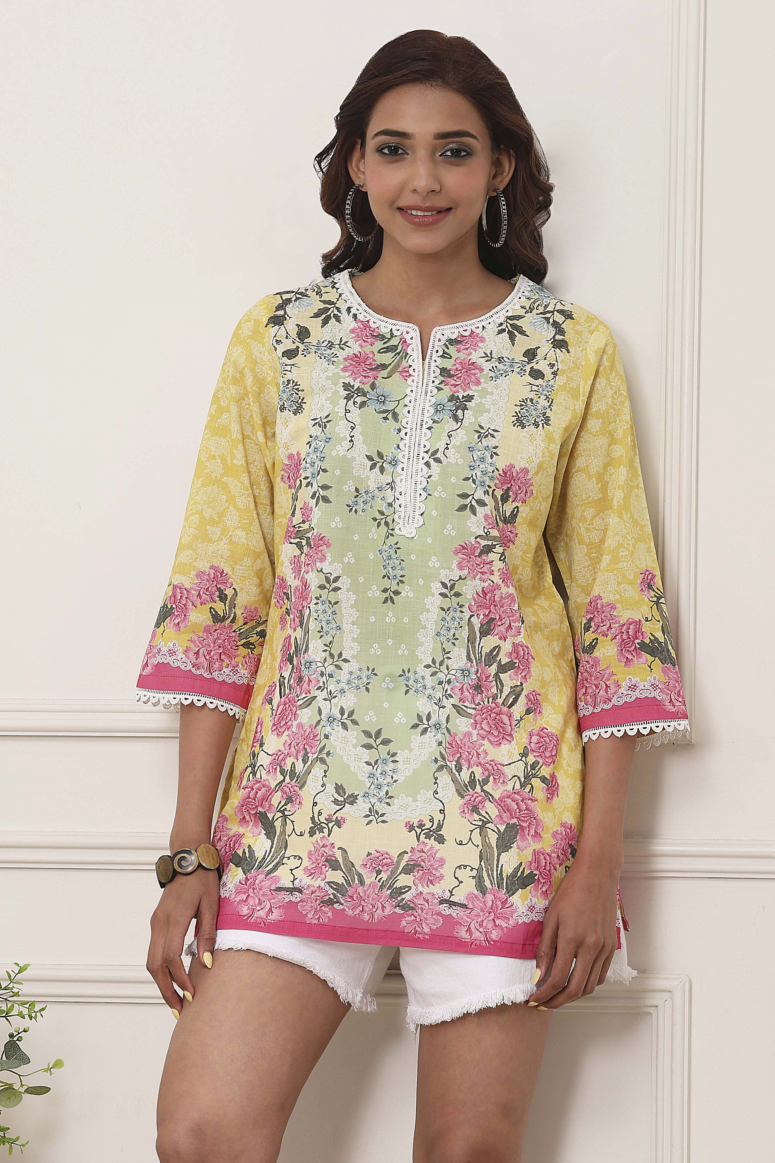 Yellow Cotton Printed Straight Short Kurta image number 5