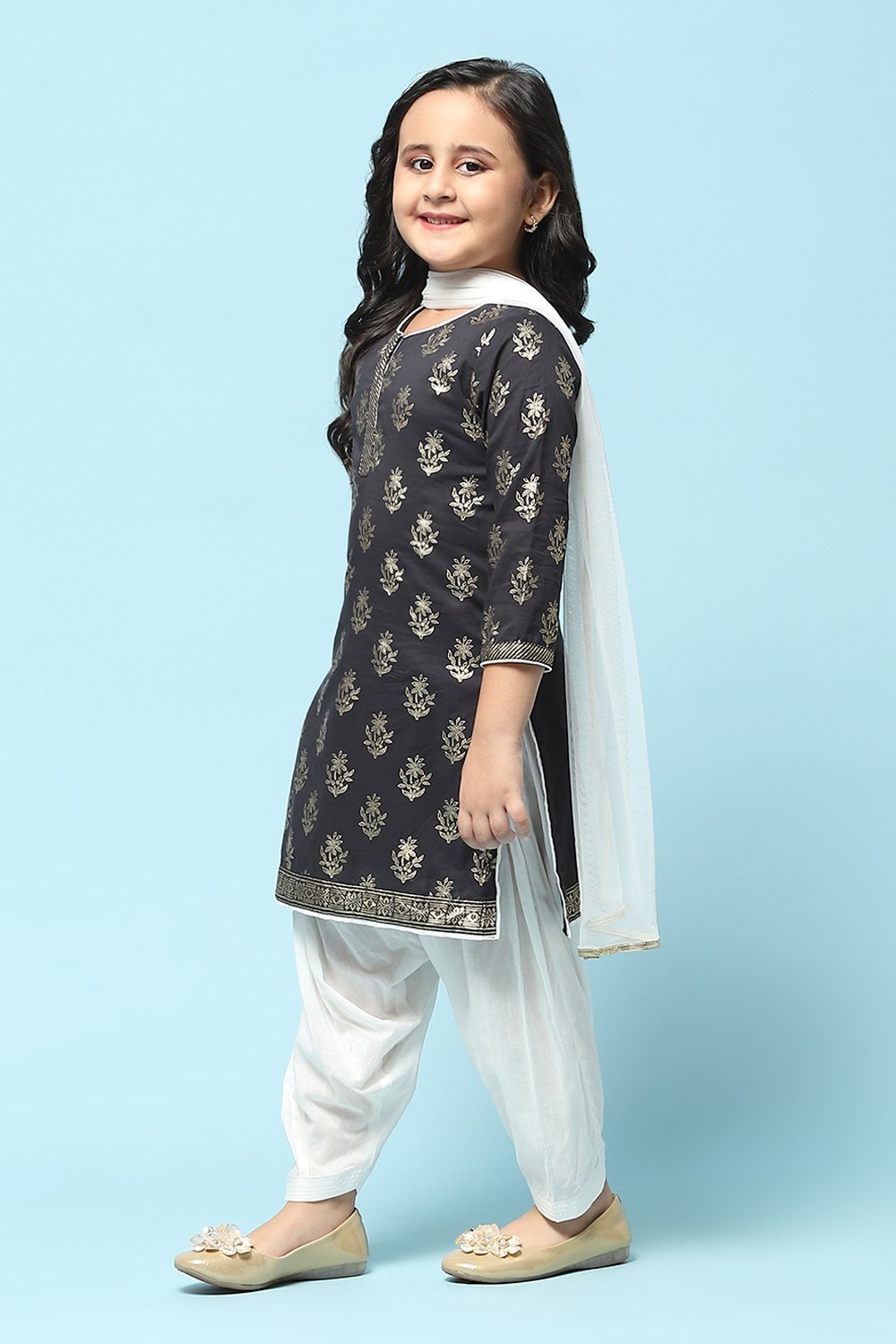 Turquoise Cotton Straight Printed Kurta Patiala Salwar Suit Set image number 4