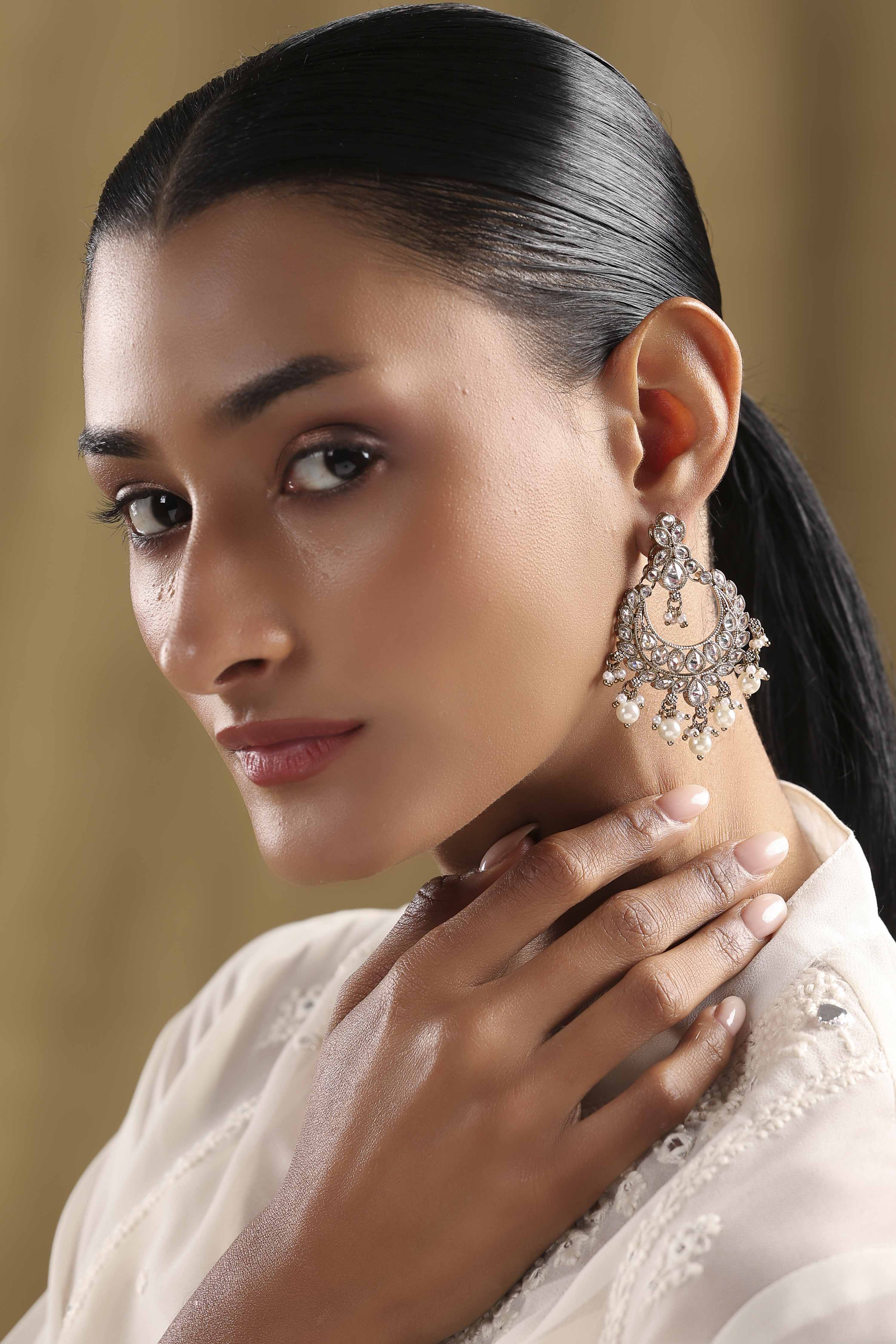 White Gold-Plated Alloy Studded Chandbalis image number 3