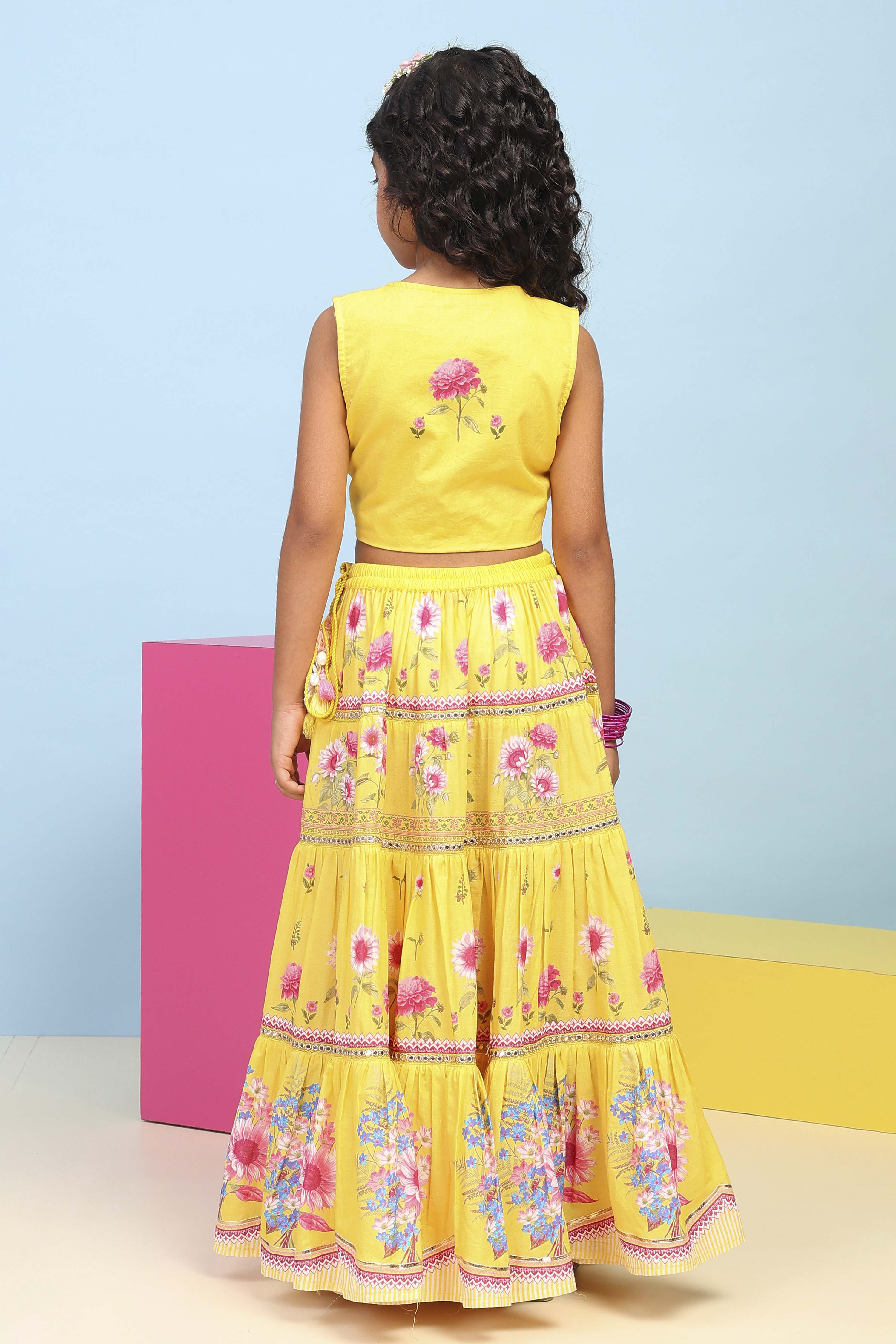 Yellow Cotton Tiered Lehenga Set image number 4