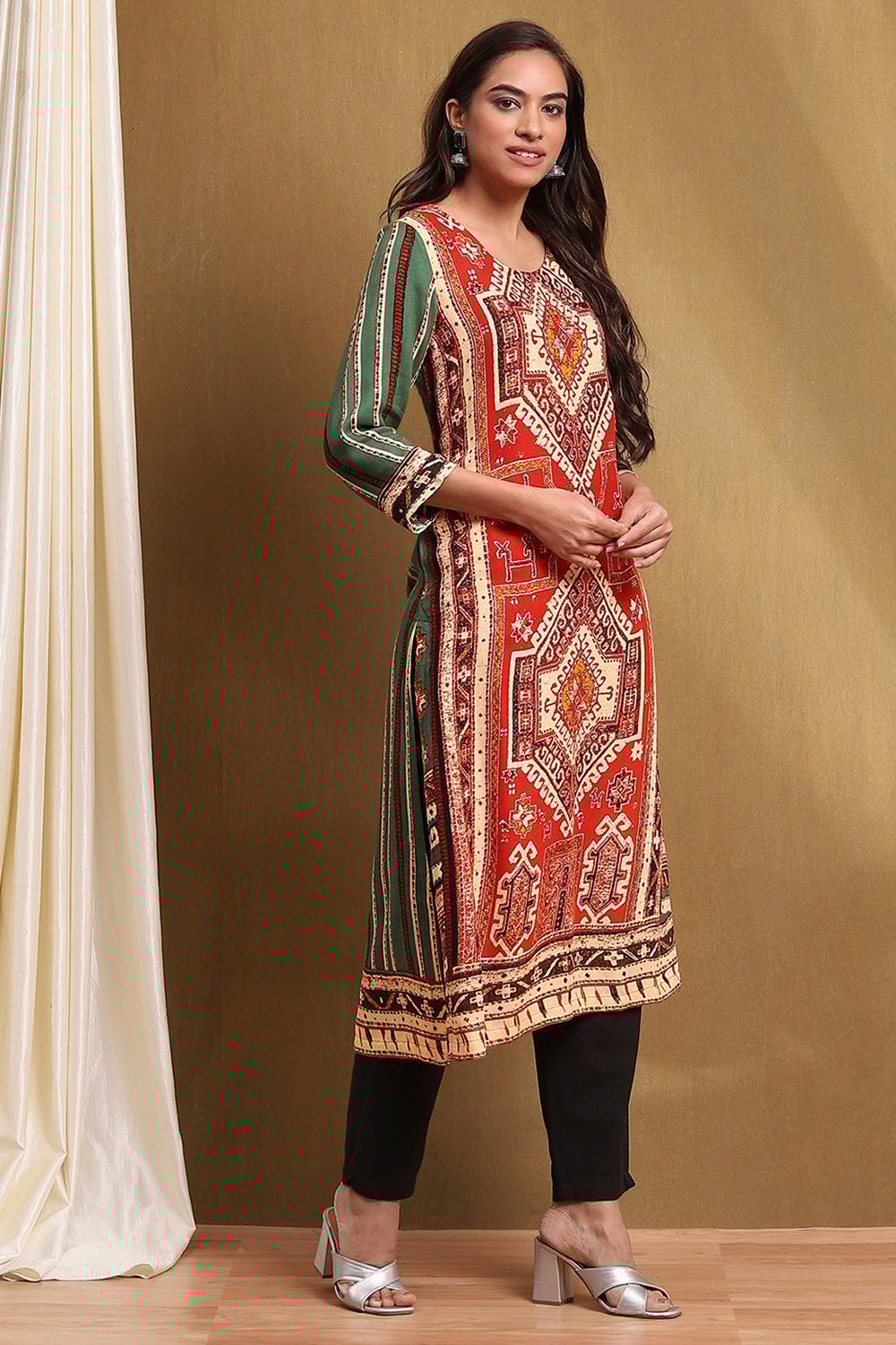 Red-Green Straight Kurta image number 4
