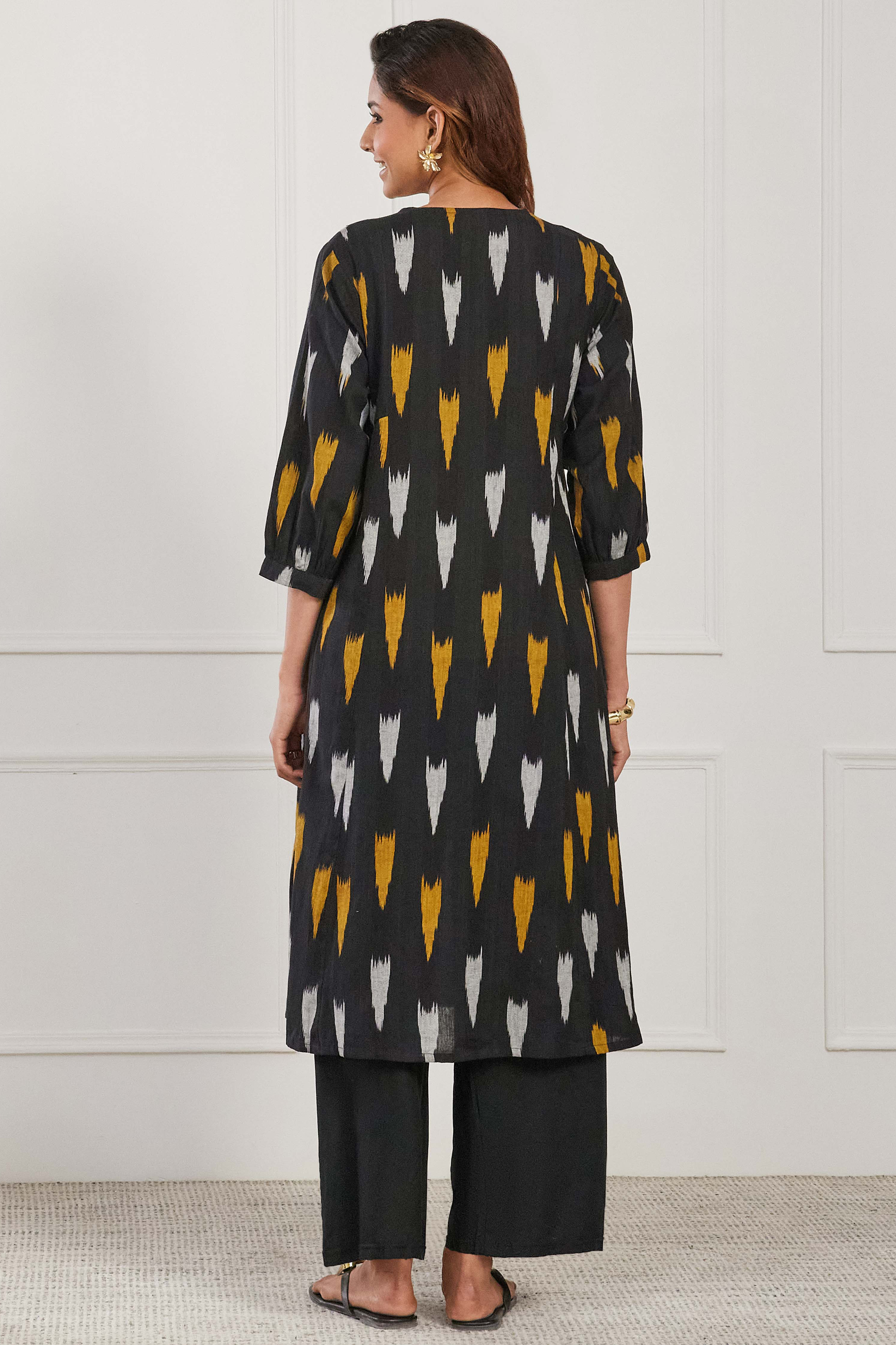 Black Cotton Straight Kurta image number 3