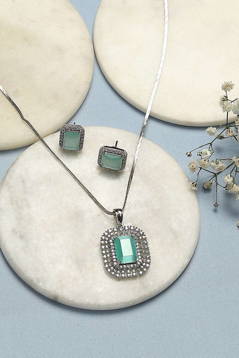 Mint Green Brass Necklace Set