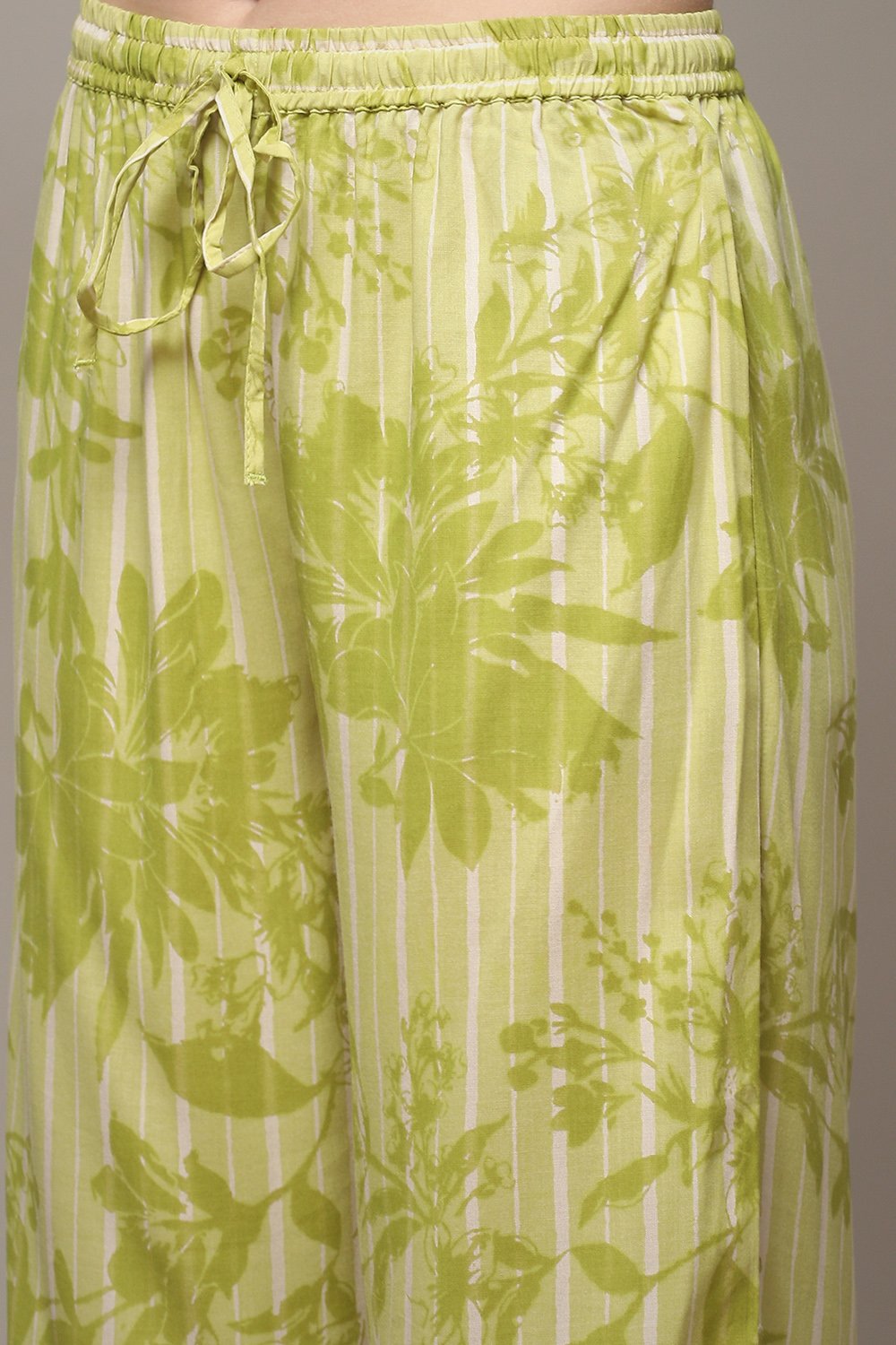 Green LIVA Straight Printed 3 Piece Set image number 6