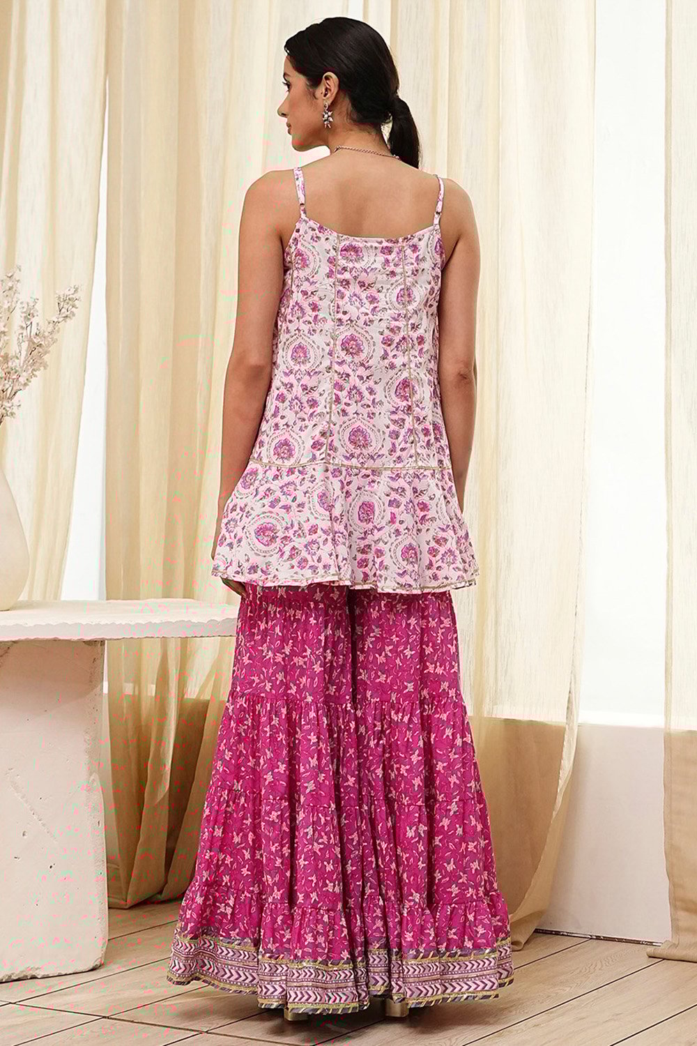 White and Blue Cotton Floral Flared Suit Set image number 4