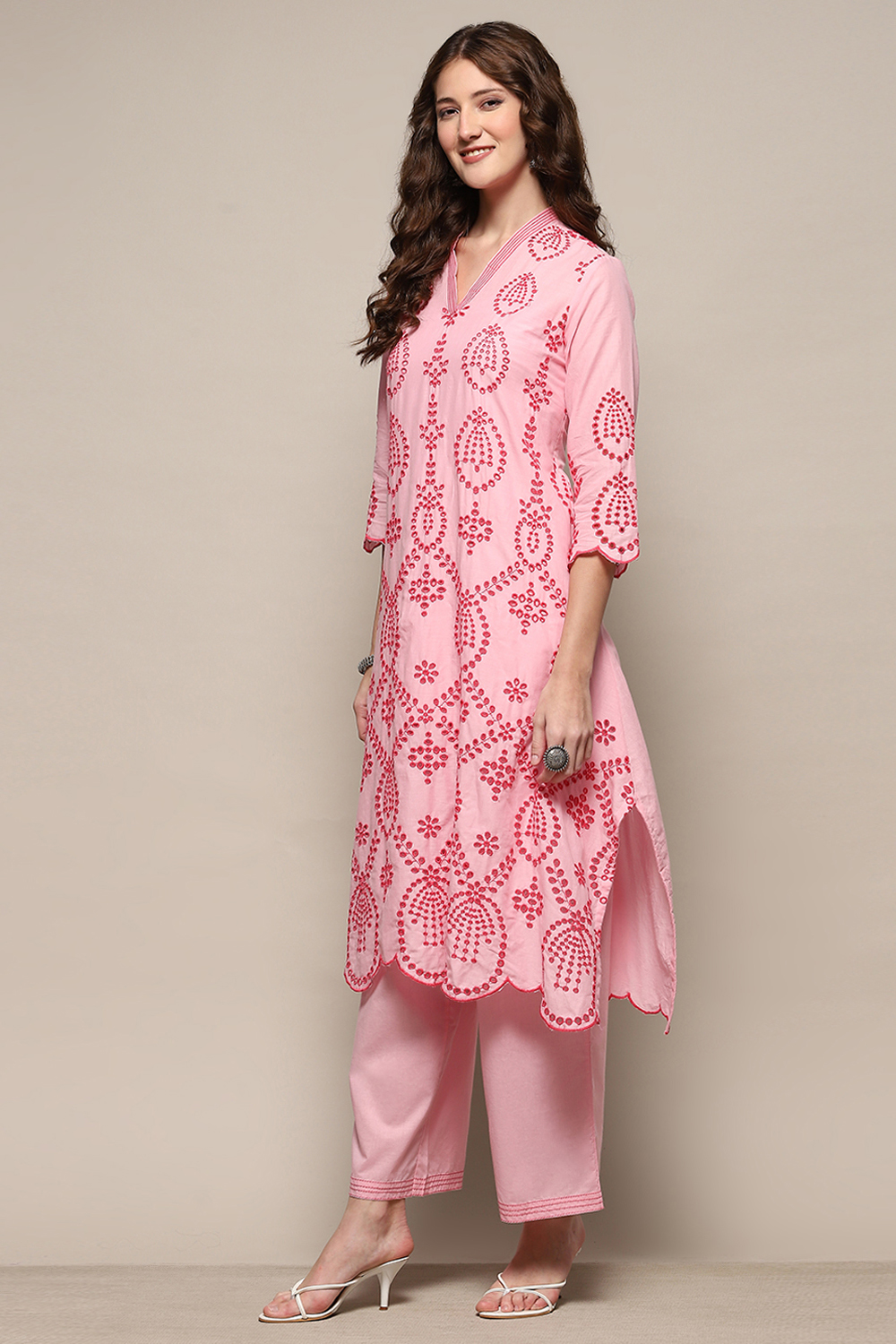 Yellow Cotton Schiffli Kurta & Palazzo Suit Set image number 3