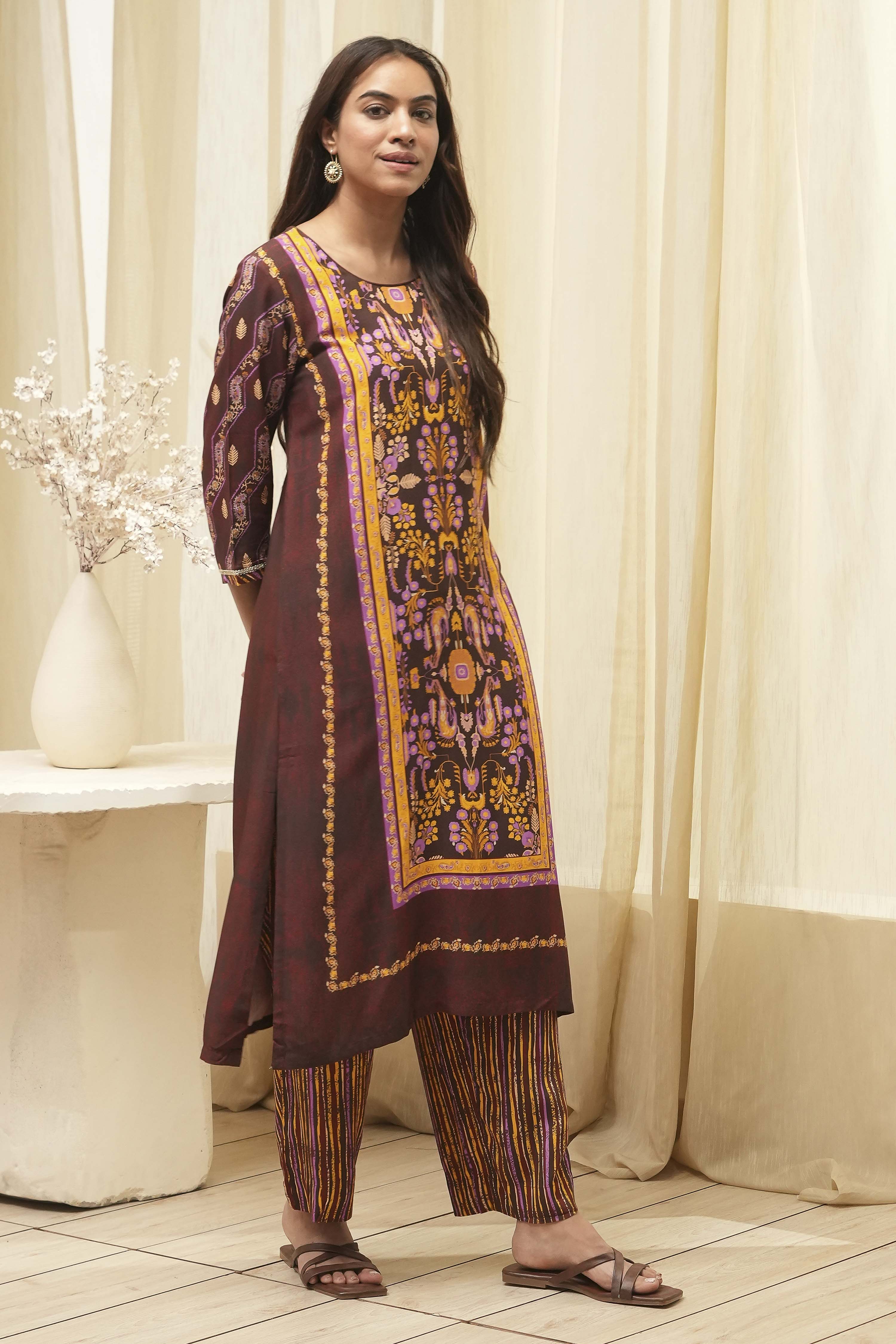 Maroon Cotton Straight Kurta Palazzo Suit Set image number 5