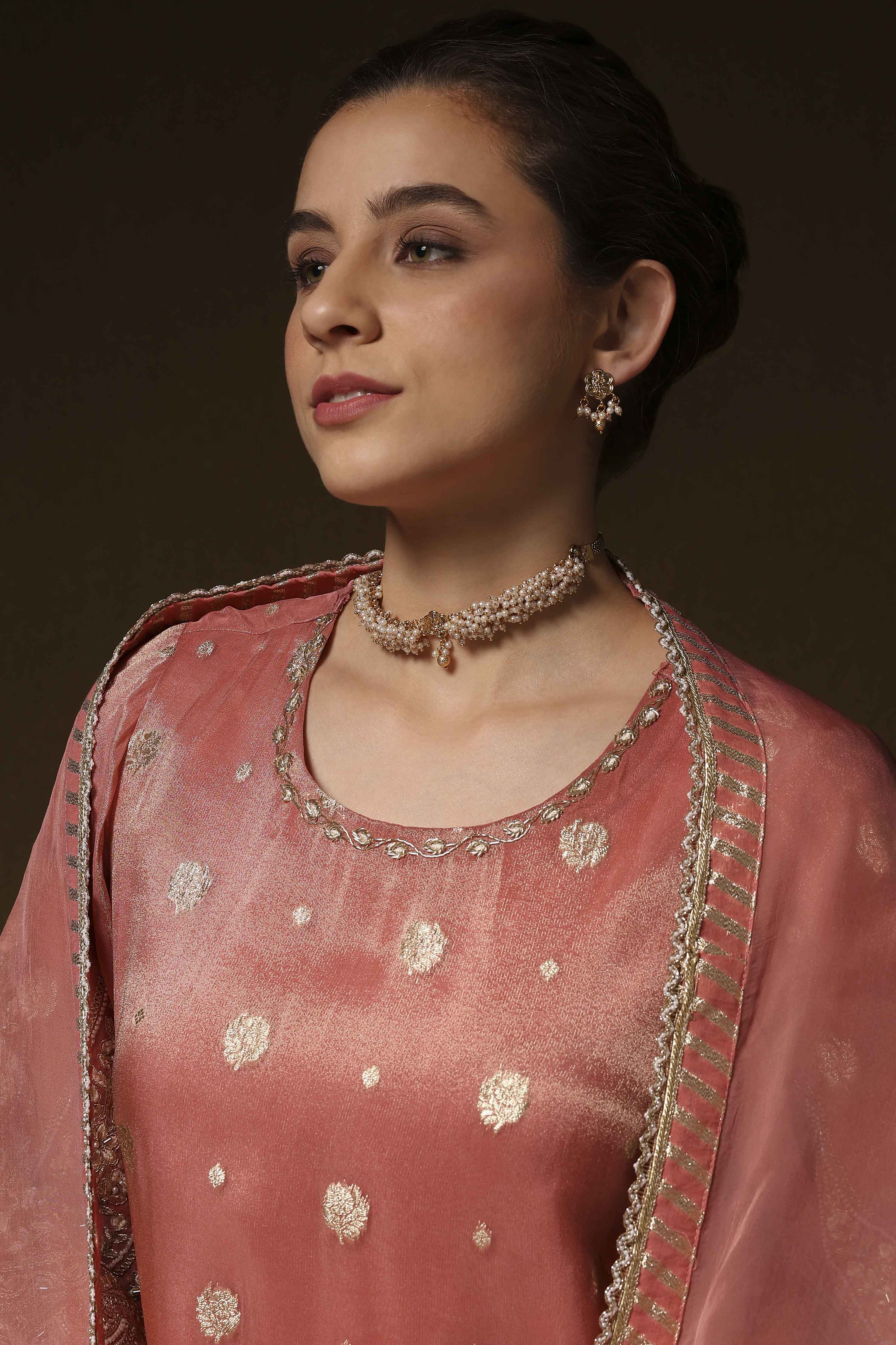 Gold Stone Necklace Set image number 3