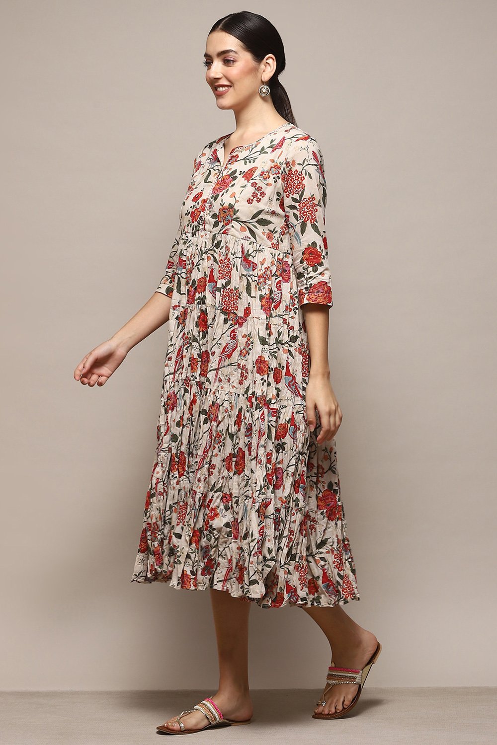 Green & Maroon Cotton Flared Printed Dress image number 3