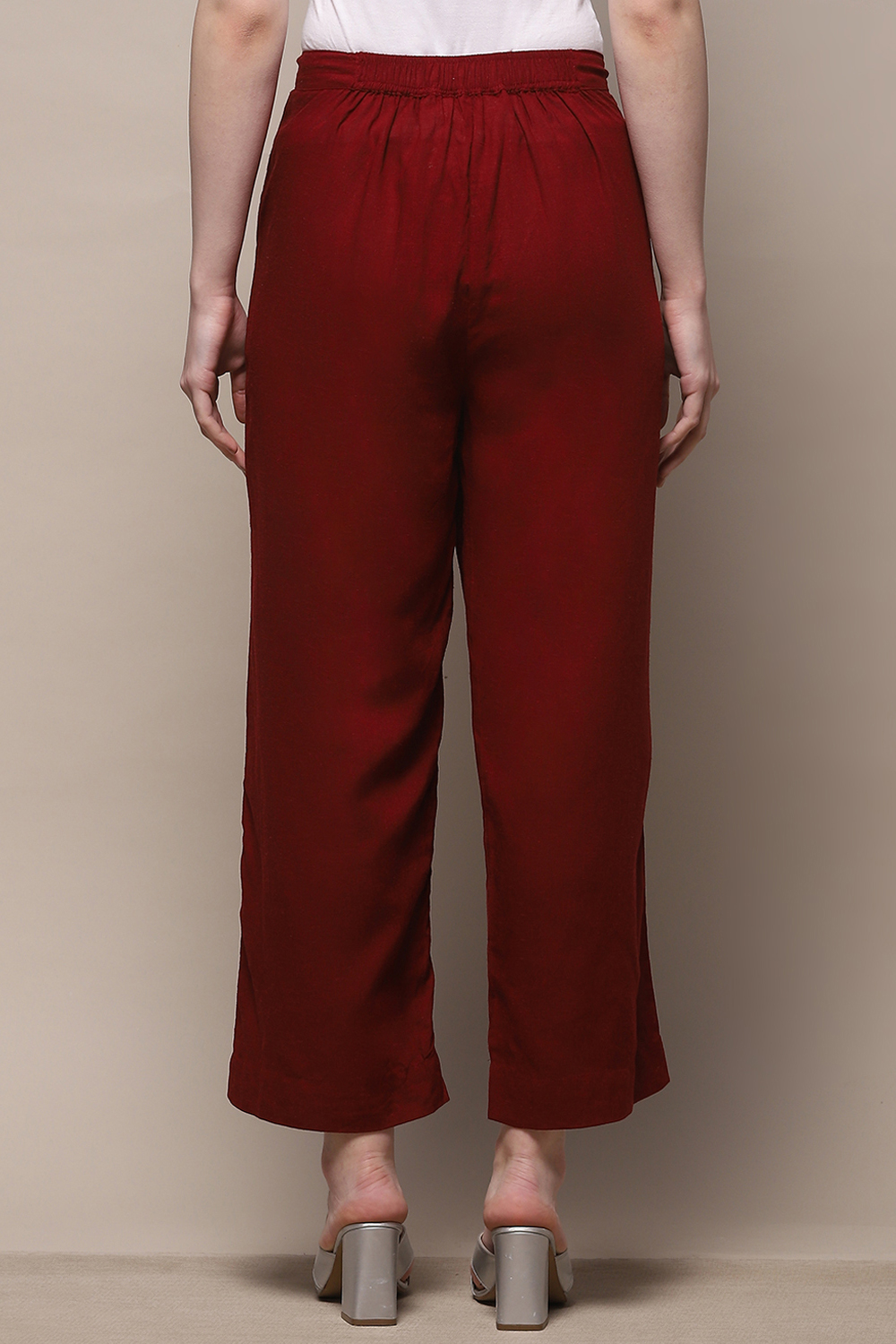 Off White Cotton Regular Pant image number 4
